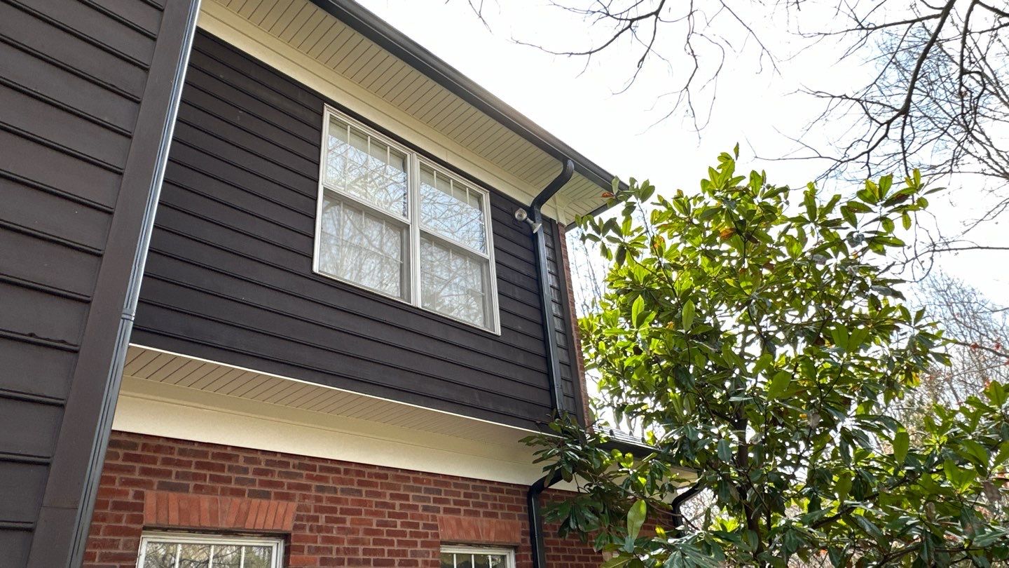 Clifton Multi-Trade Restoration: DaVinci Single Width Slate in Slate Black by RM Banning, Inc.