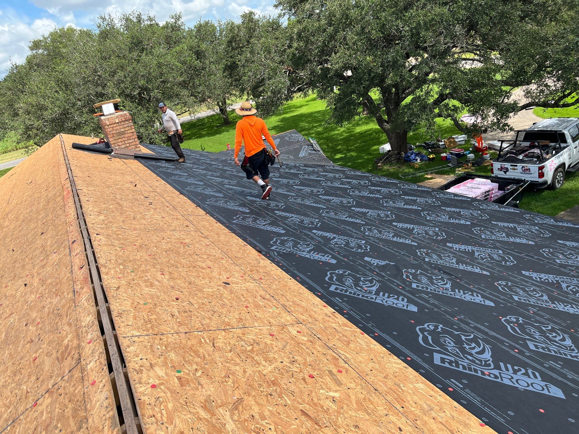 Residential Roofing Installation using Owen's Corning Duration (Lifetime) Shingles by Roof Repair Company