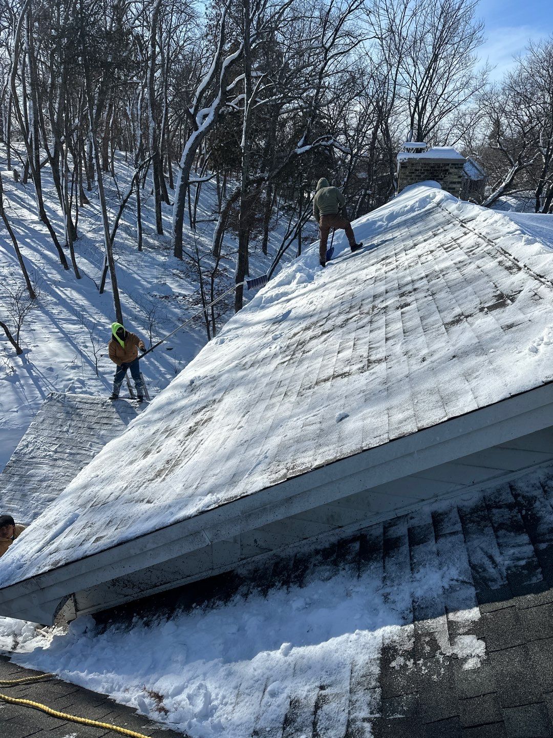 Roof Snow And Ice Dam Removal using Steamer by Stendahl Services