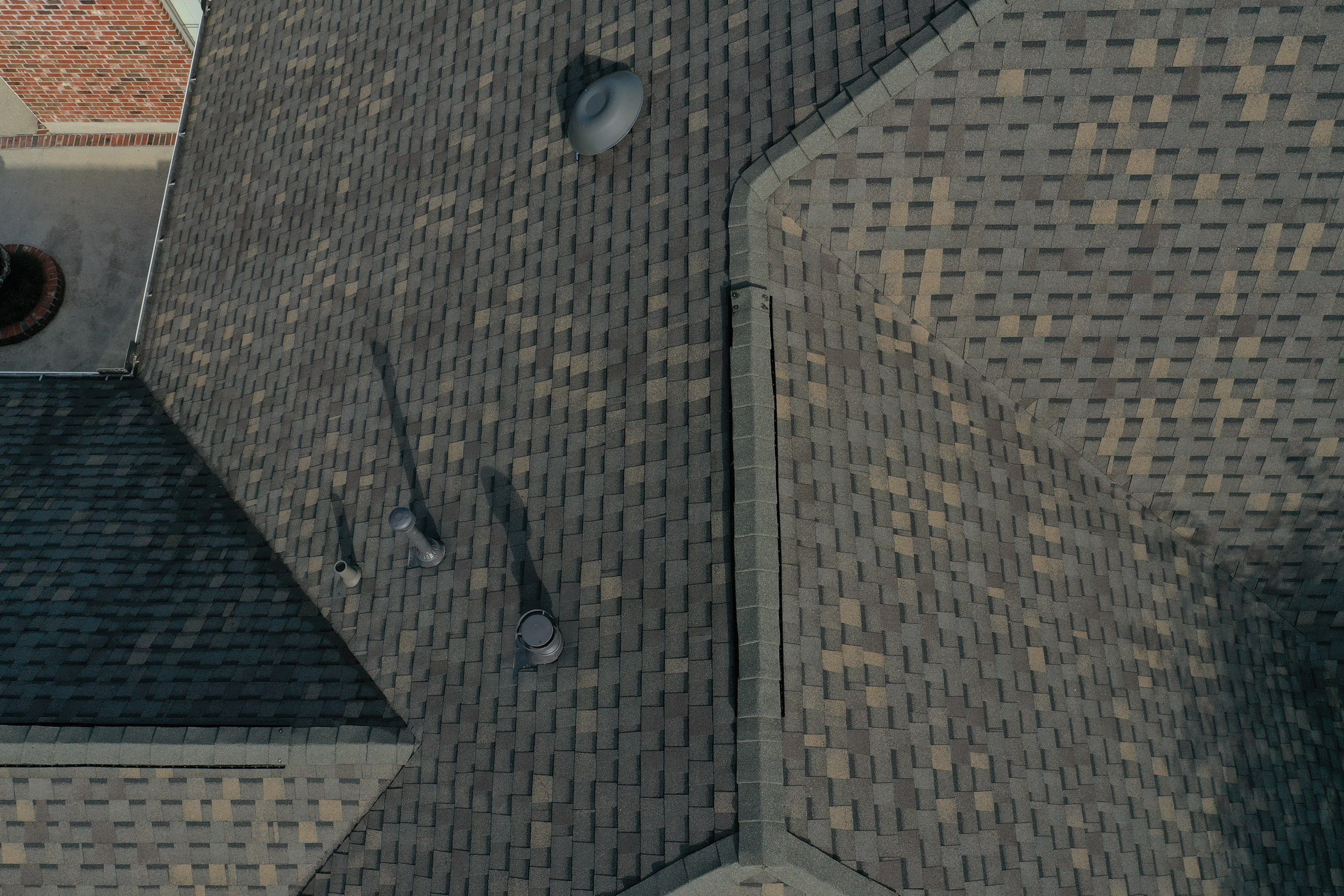 Atlas Pinnacle Pristine Weathered Shadow w Hi profile Ridge Cap by Top Team Roofing & Construction