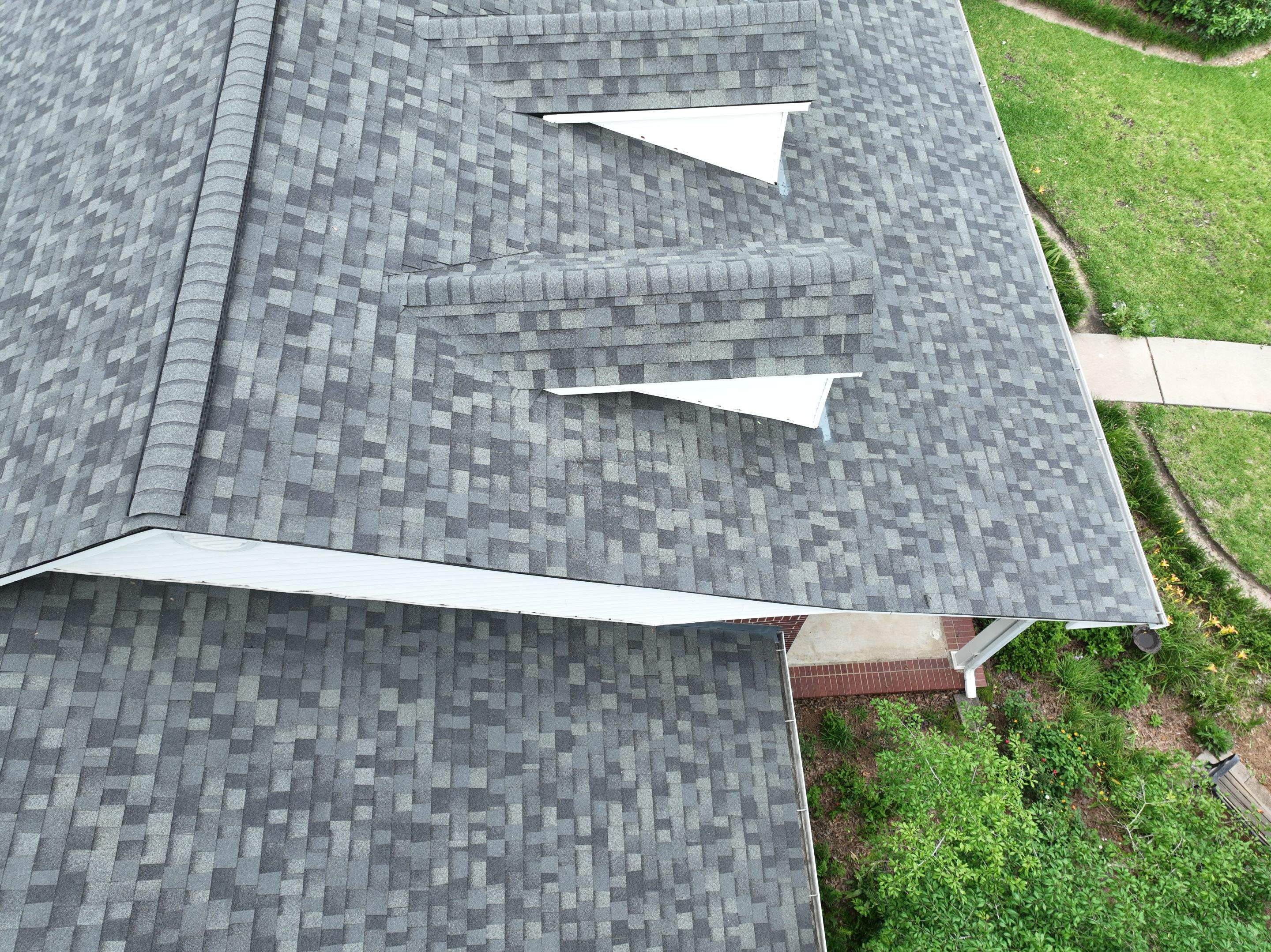 Residential Roofing Installation using Owen's Corning Duration by Roof Concepts Construction