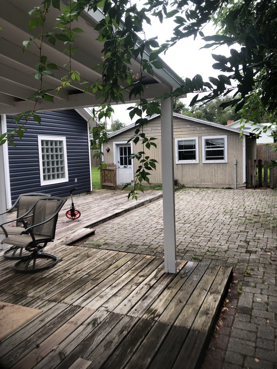 Gutter Installation using K-Style Seamless Gutters by Gutter Professors