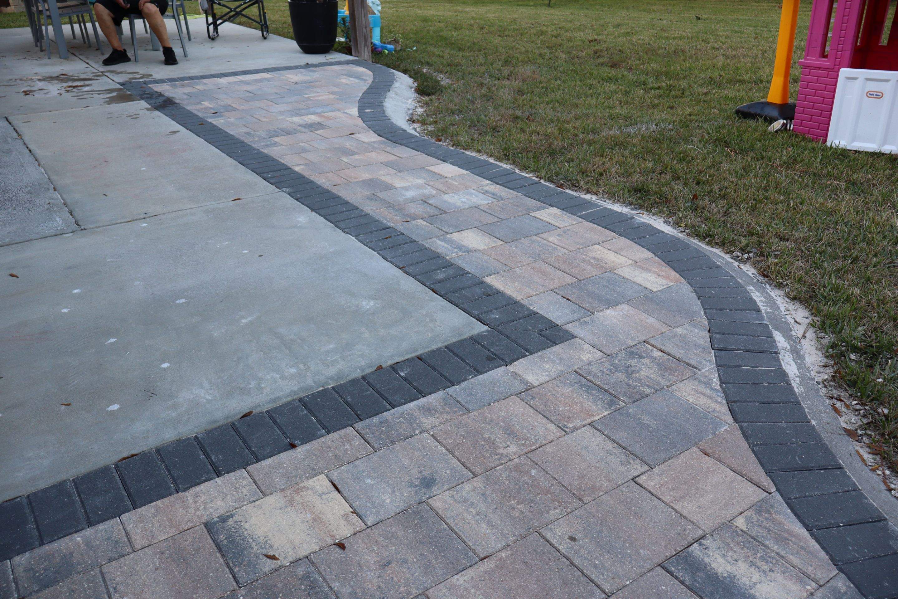 We are thrilled to share our latest project at Orlando WaterFord Lakes! ✨ by Orlando pergolas