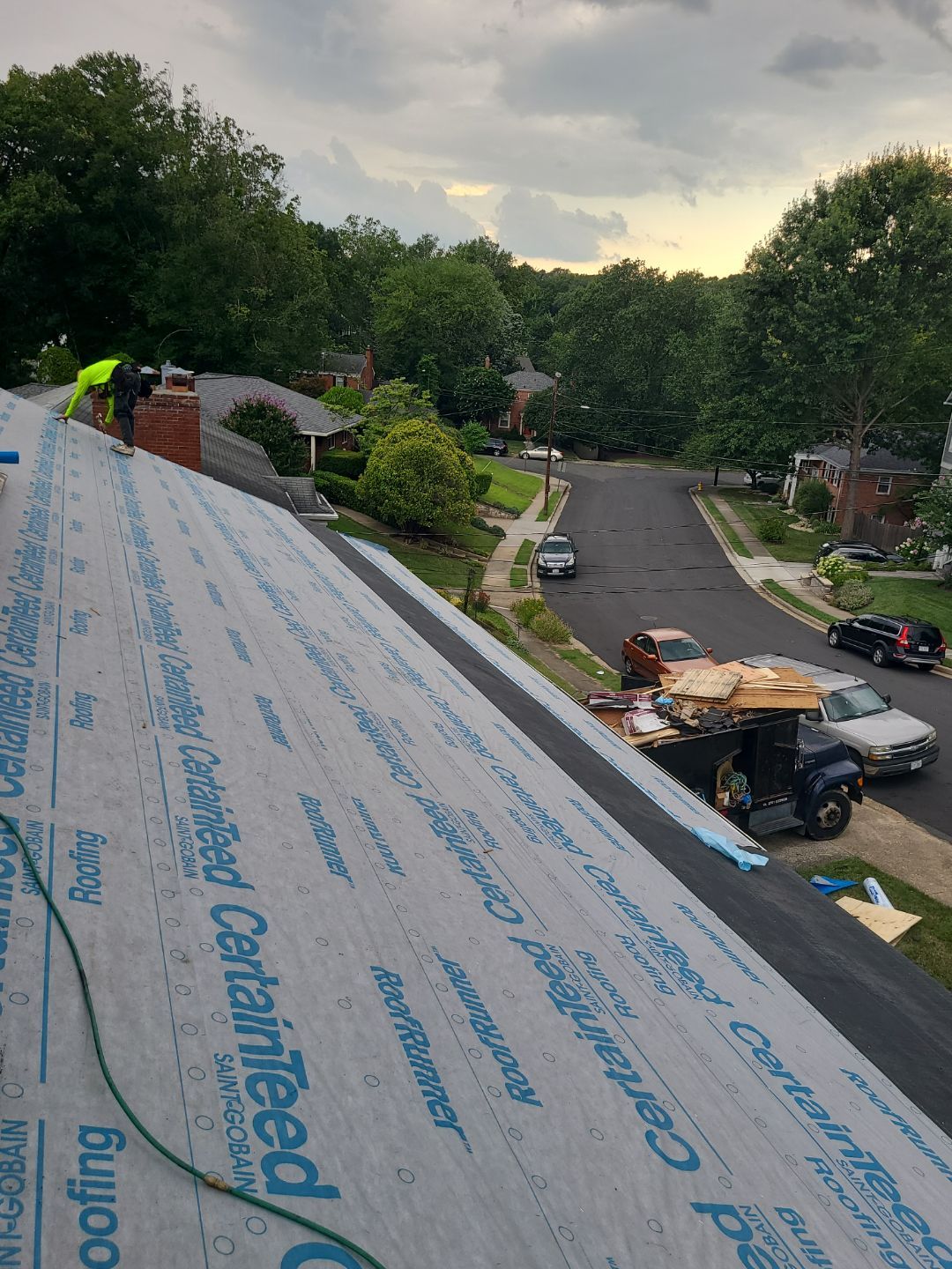 Arlington: Roof Replacement with CertainTeed Landmark Pro in Max Def Georgetown Gray by RM Banning, Inc.