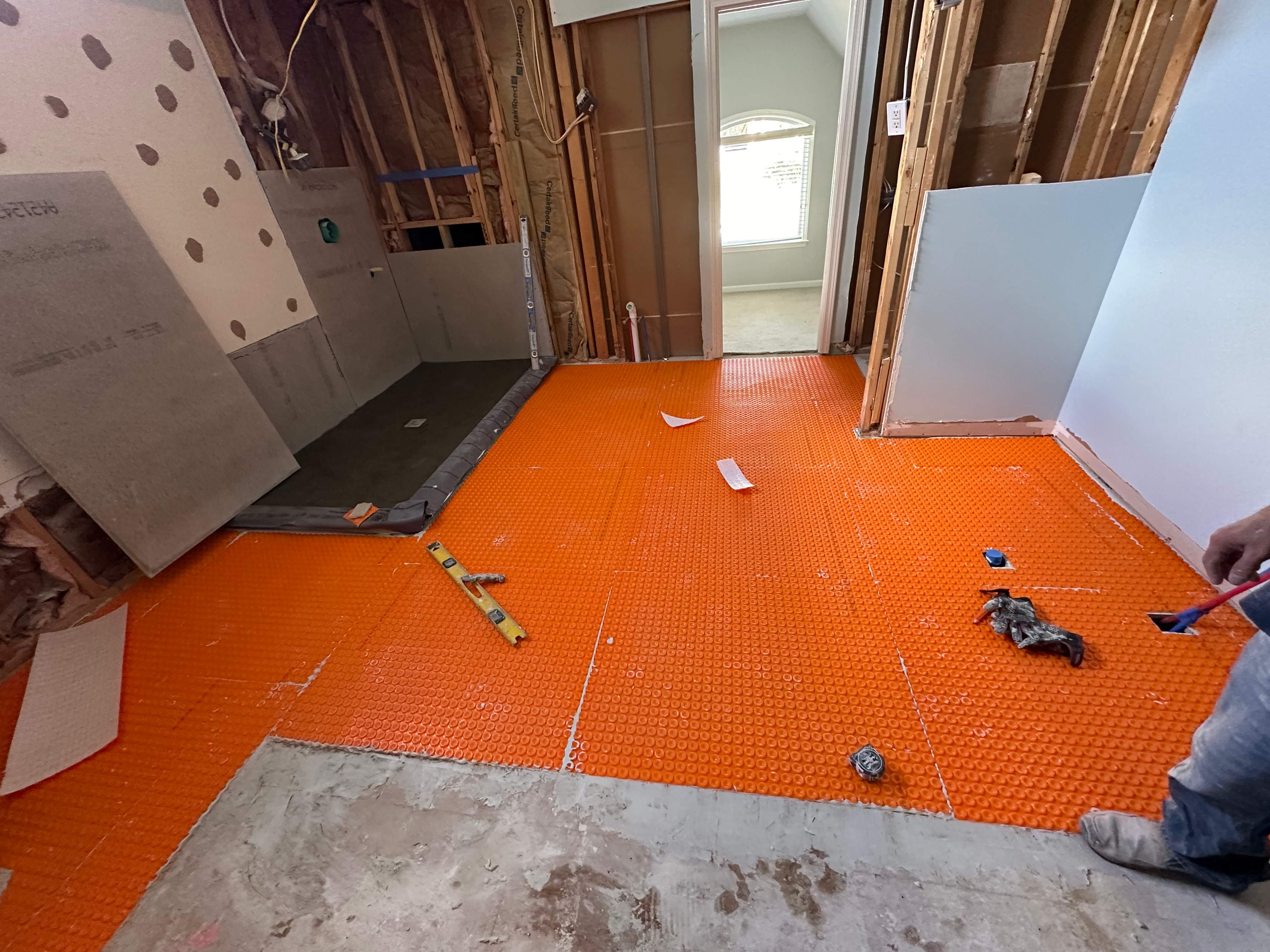 Master bathroom full remodel by Prudencio