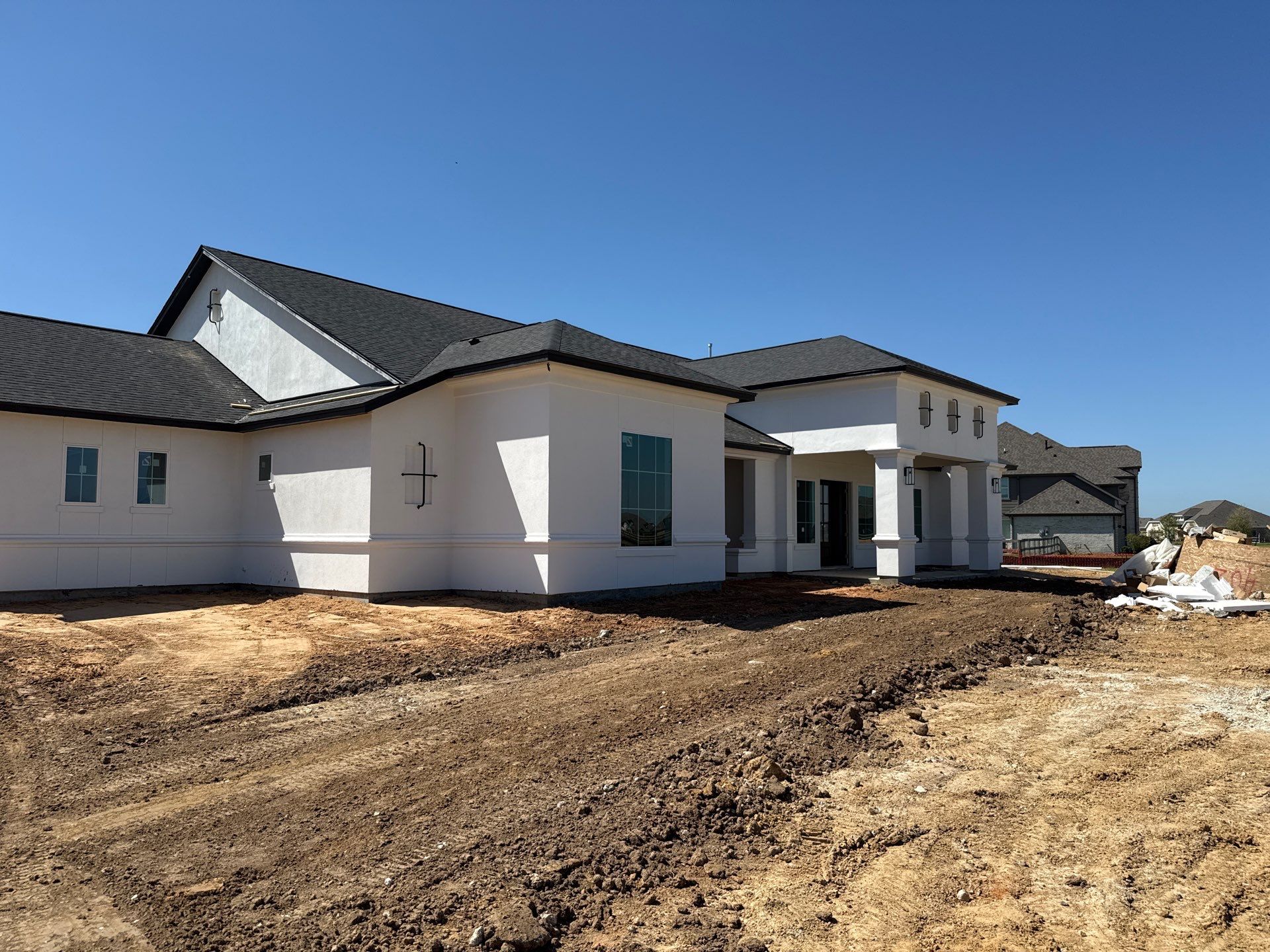 Custom Stucco Masterpiece with Precision Foam Detailing – Waller, TX by Apex Conventional Stucco Llc
