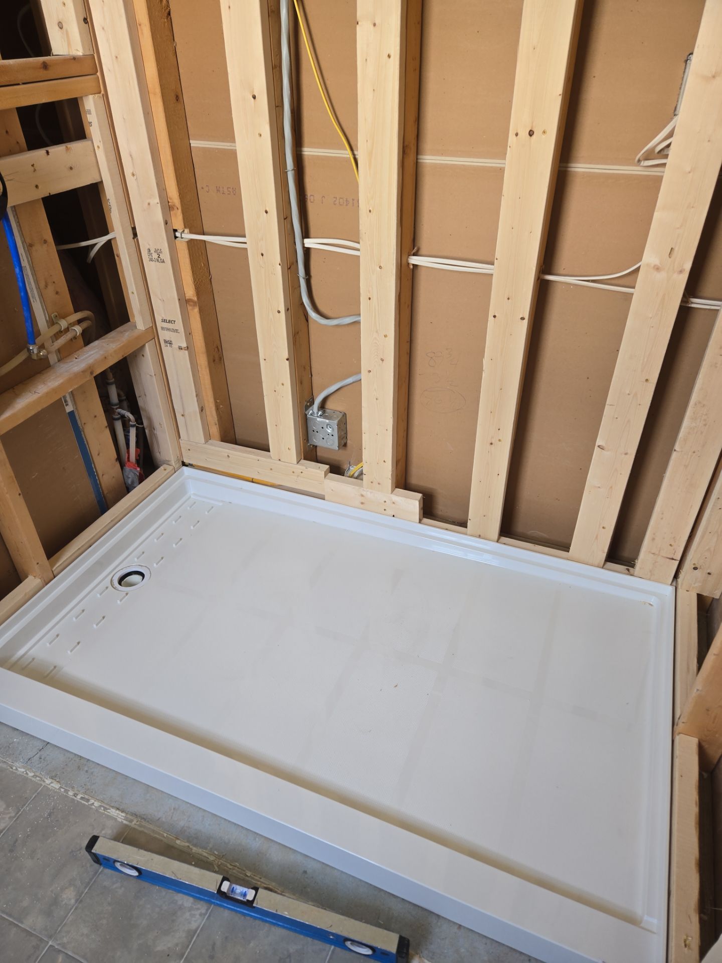 🚿 Budget-Friendly Bathroom Upgrade – No Grout, No Hassle! by A Step Above Handy LLC 