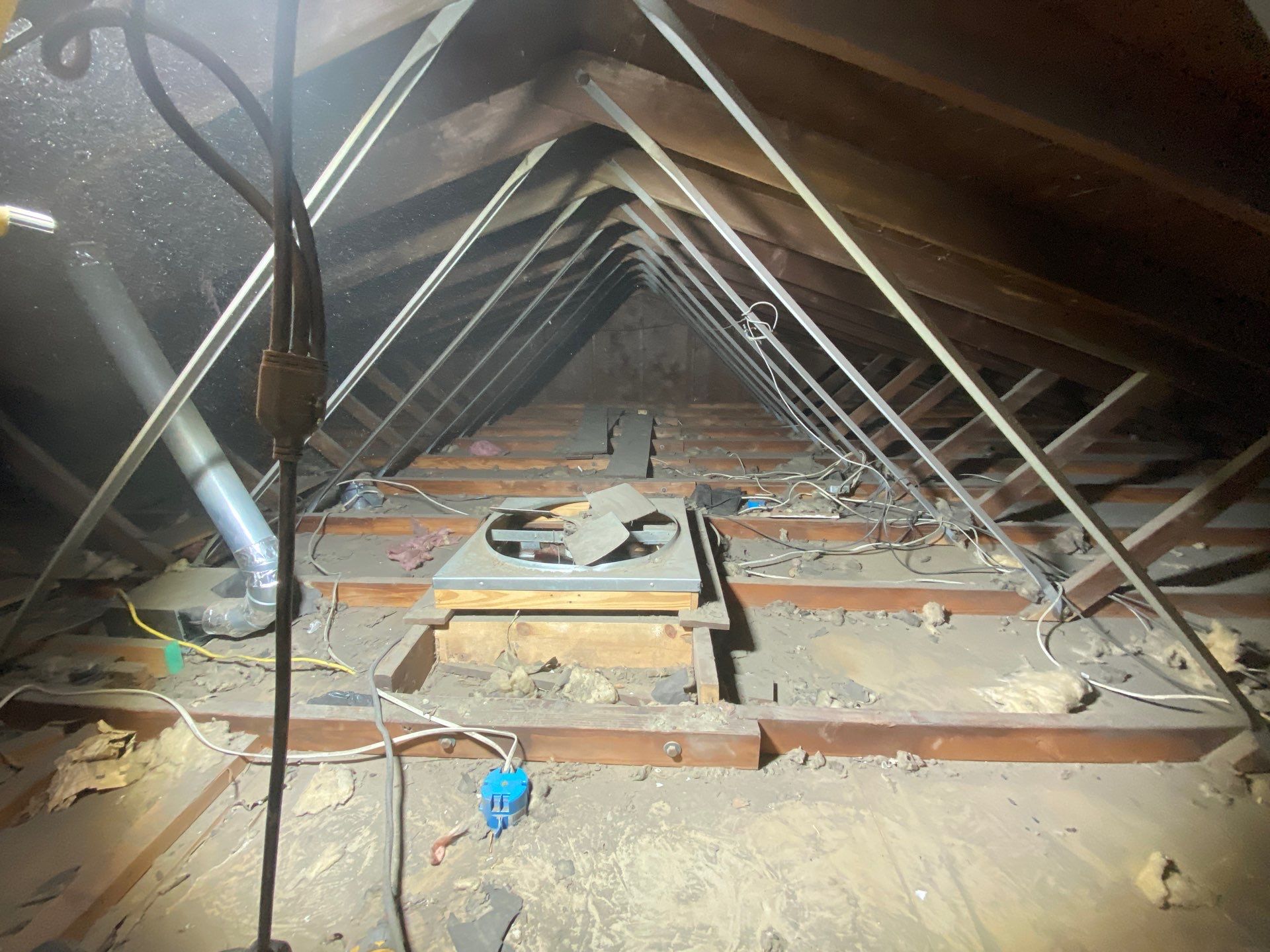 Stopping major attic air loss in Coraopolis, PA 15108 by Home Environment Solutions