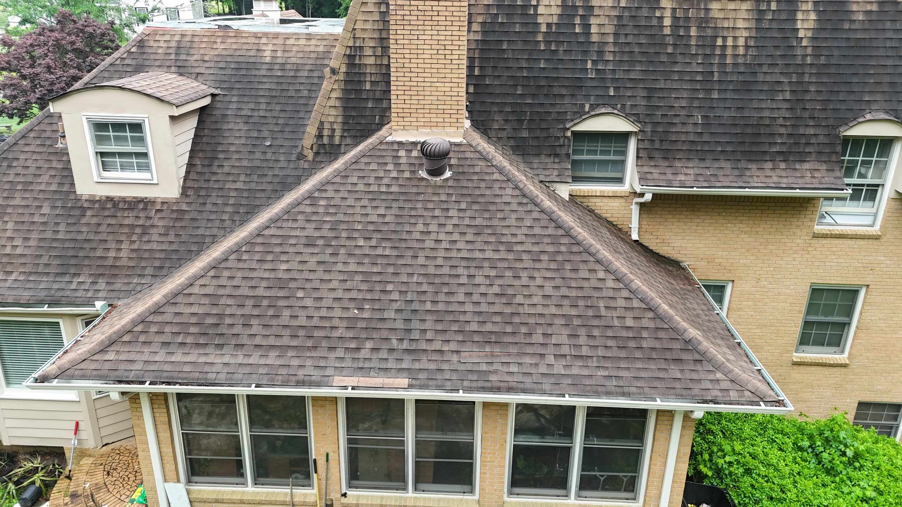 Commercial Flat Top Roof by Roof Bullies