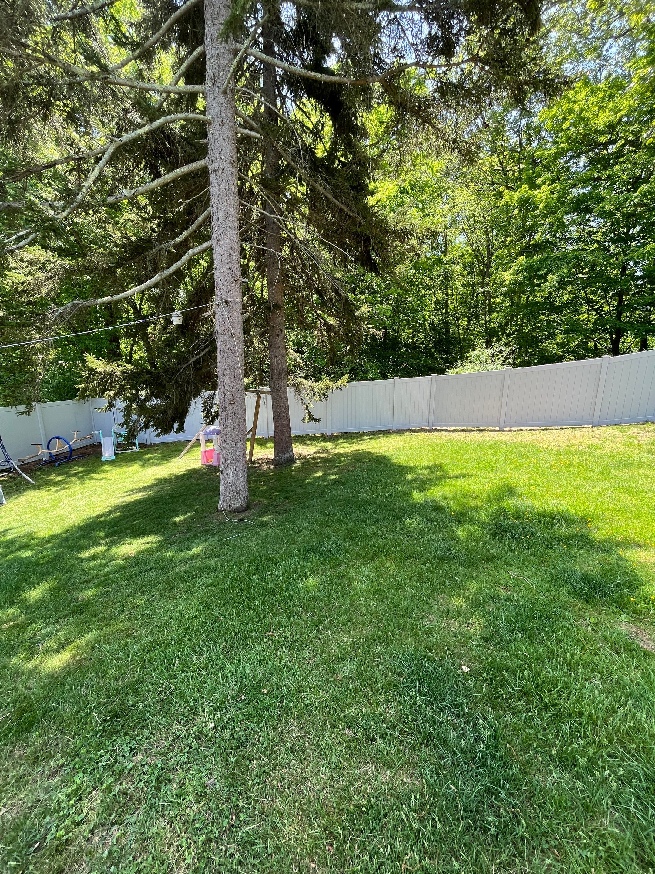 New Vinyl Privacy Fence, With Matching Gate in White. by DiGiorgi Roofing and Siding Inc