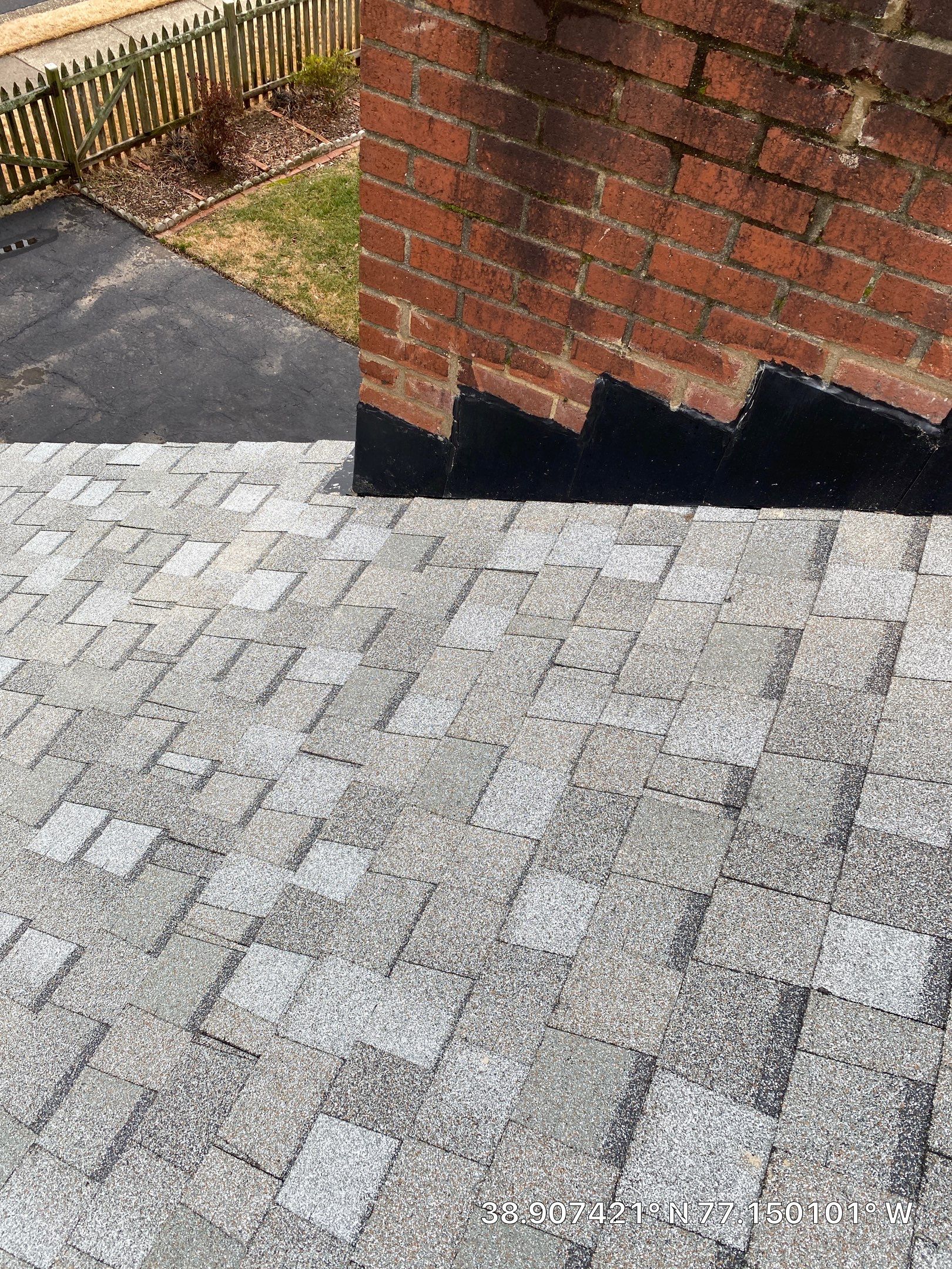 Arlington: CertainTeed Landmark Designer Shingles in Cobblestone Gray by RM Banning, Inc.