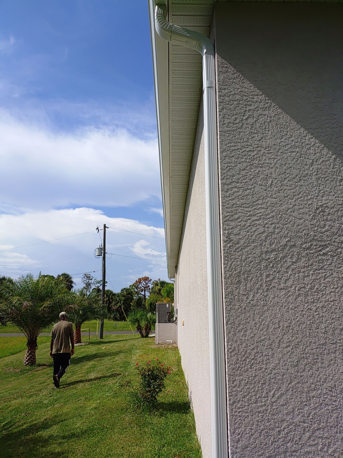 6-Inch Seamless Gutters Installation in Punta Gorda FL by Gutter Professors