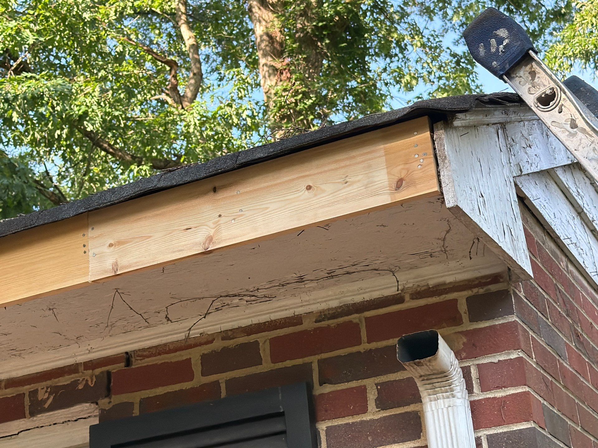 Comprehensive Roof Replacement and Fascia Repair in Richmond by Cade Construction