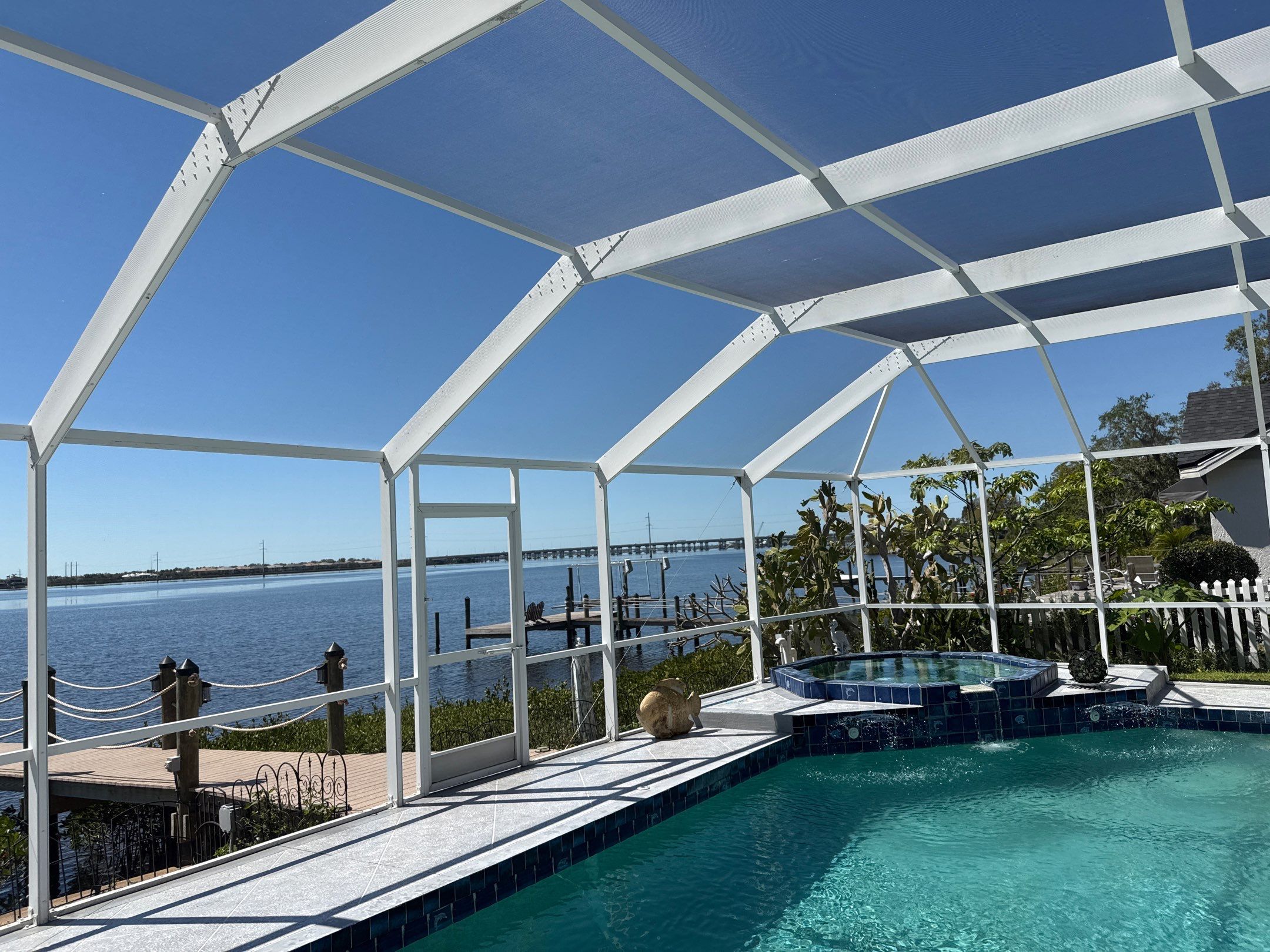 🏡 From Green to Clean! 🌊 Epic House & Pool Cage Cleaning on the Manatee River | Ellenton, FL 💦 by Sunshine AquaWash