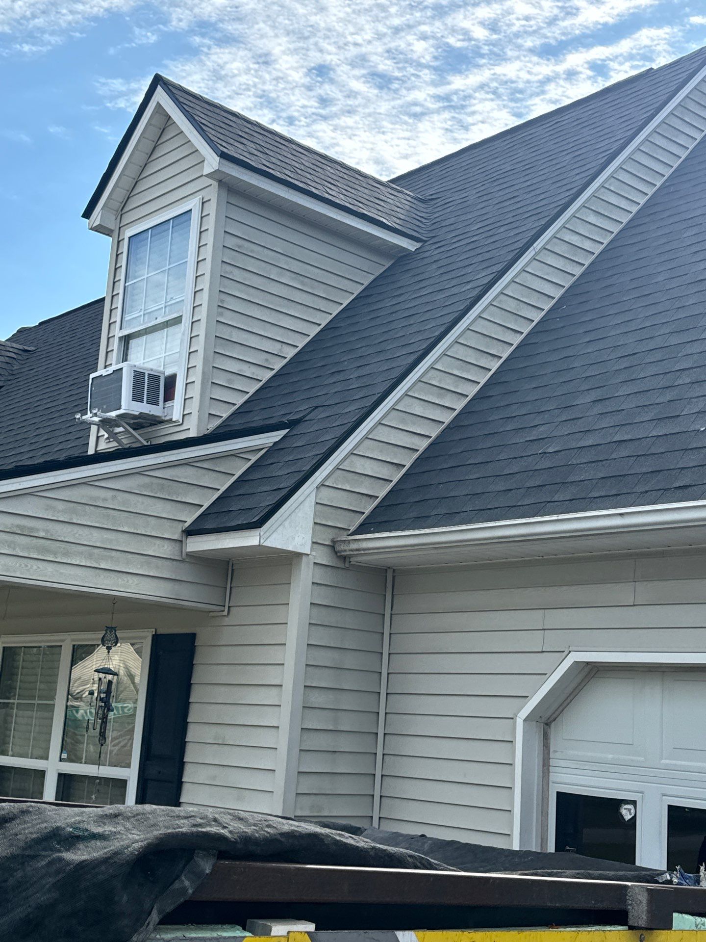 GAF HDZ - Charcoal by Linta Roofing Inc