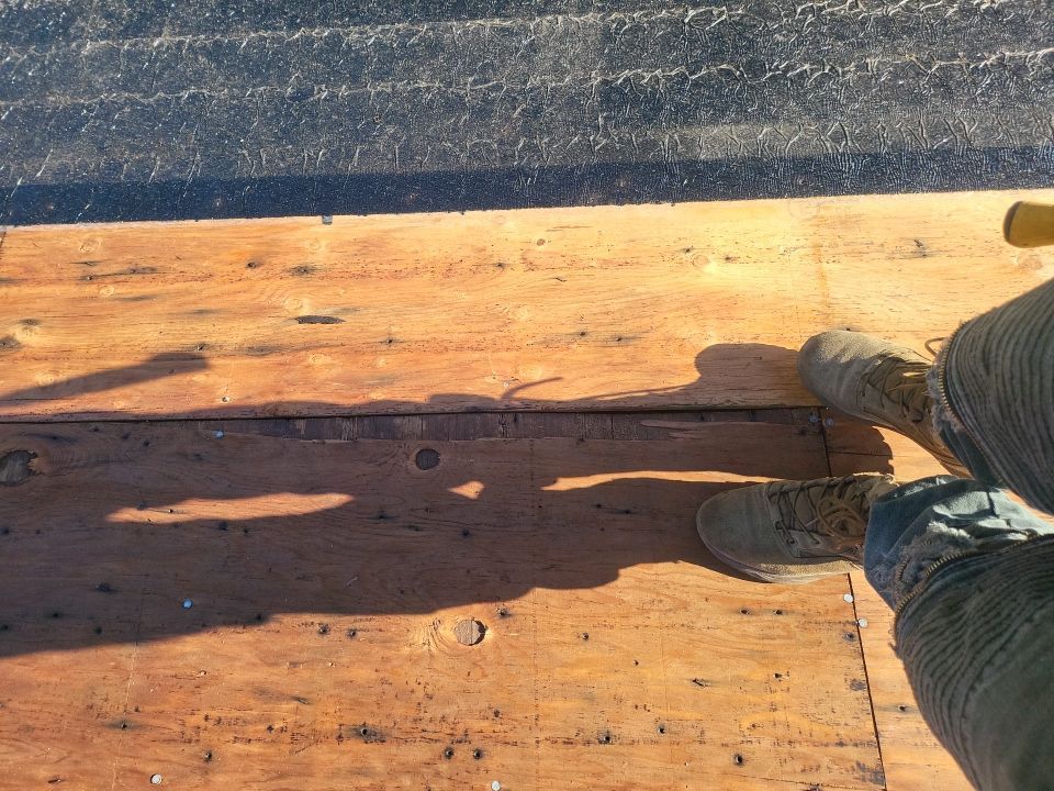 Residential Roofing Installation using Residential Roofing Installation using Owens Corning TruDefinition Duration - Quarry Gray & Sterling Gray Mainstreet siding by A Plus Exterior