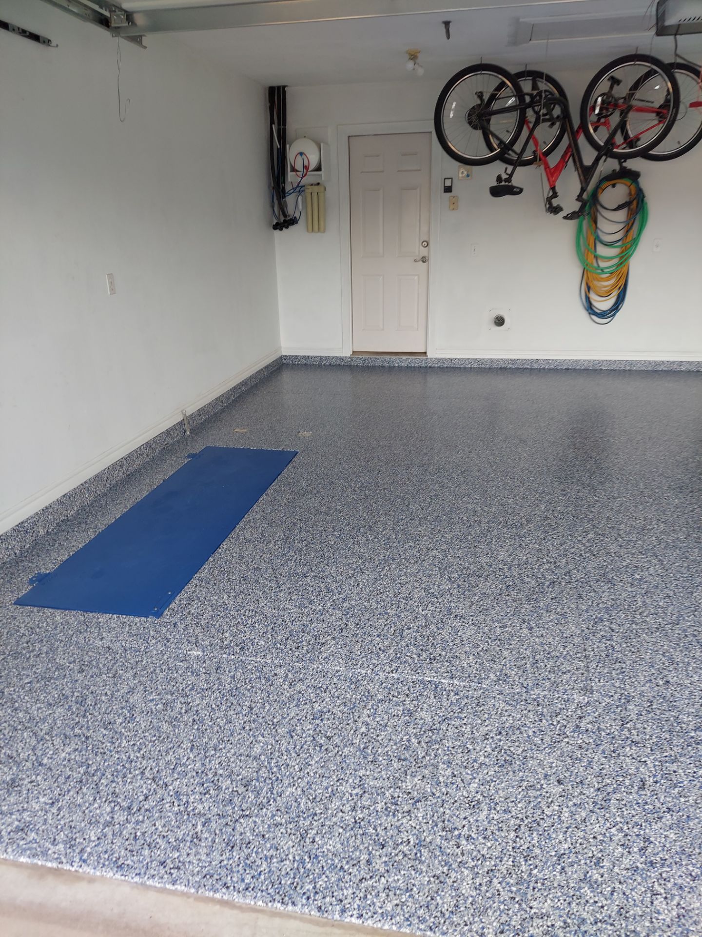 Garage Floor Coating w/ Orbit/Denim by Copperhead Coatings