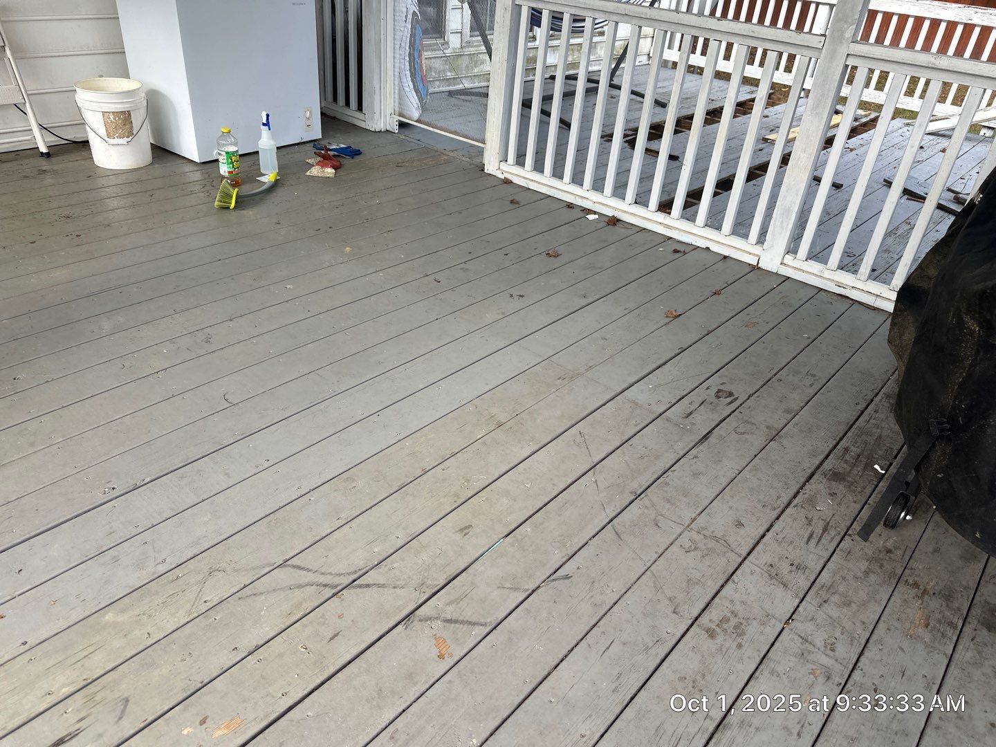 Wood Deck using Wood Sealant by DuraSeal