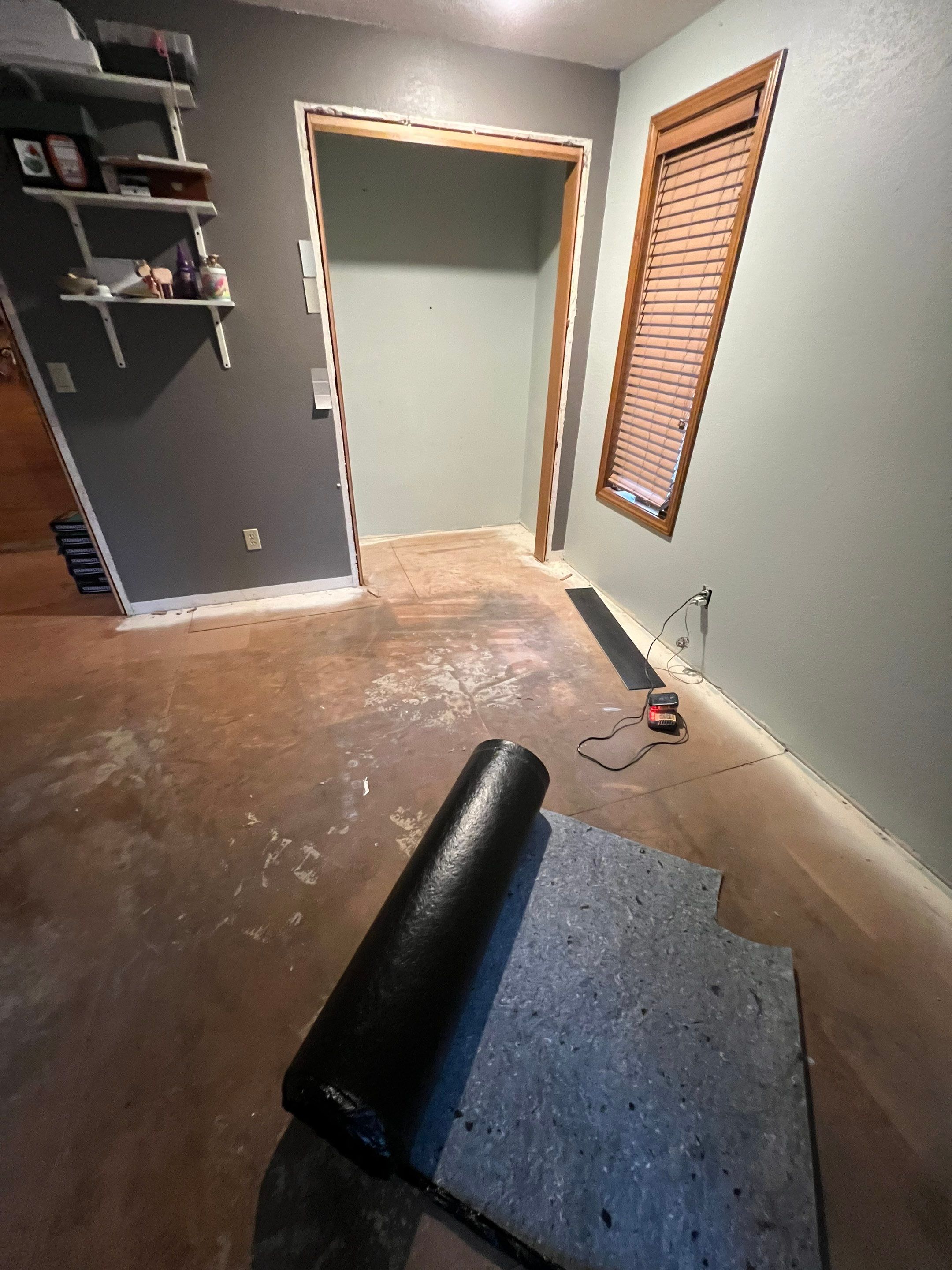 Flooring Installation by Handyman State LLC