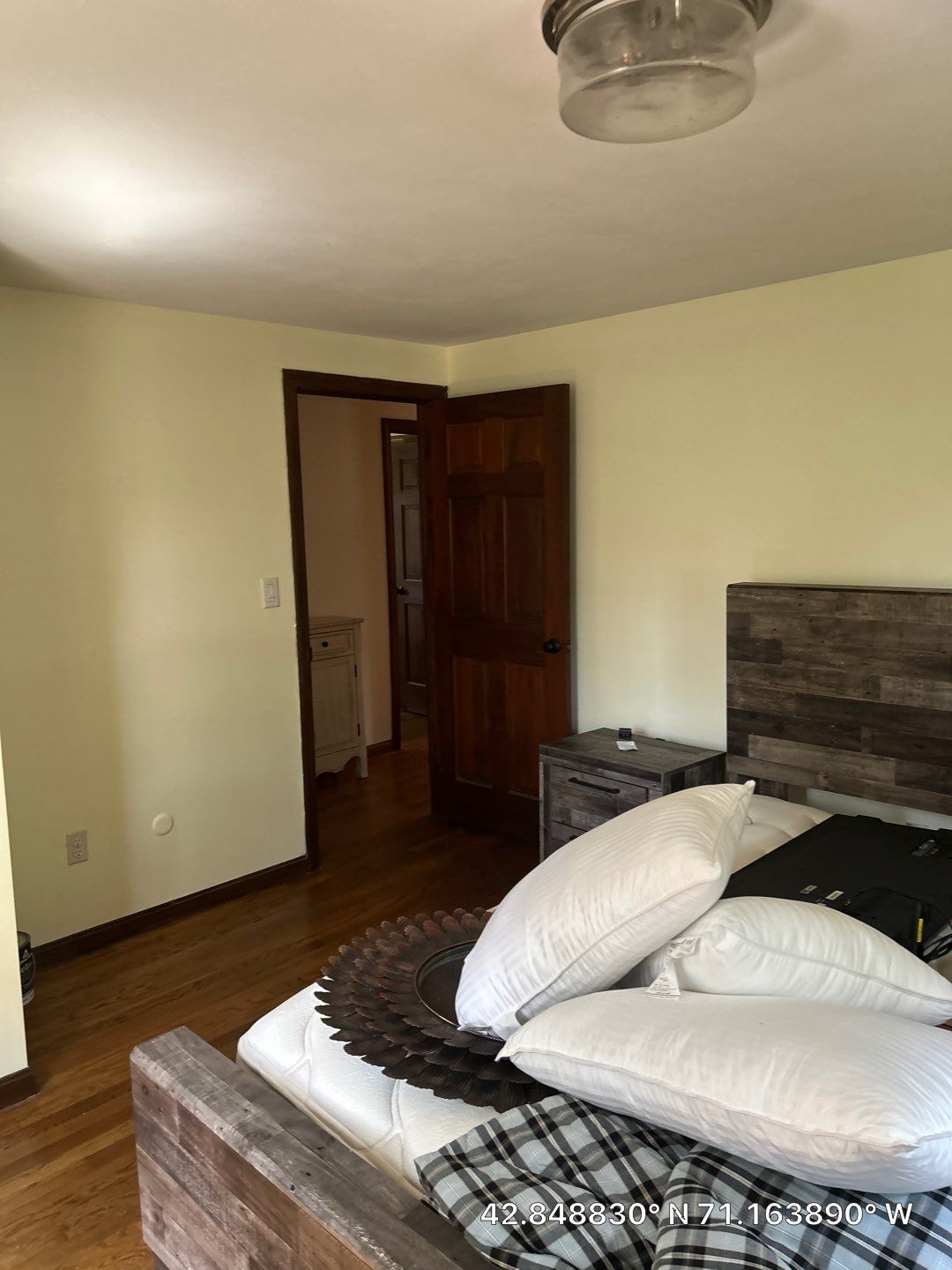 Multi-Room Interior Painting and Trim Refinement in Atkinson by The Persnickety Painters