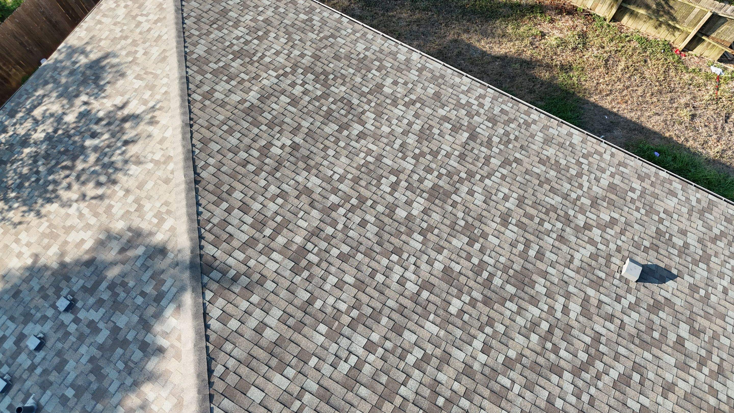 Driftwood - Owens Corning TruDefinition Duration by RoofsOnly.com