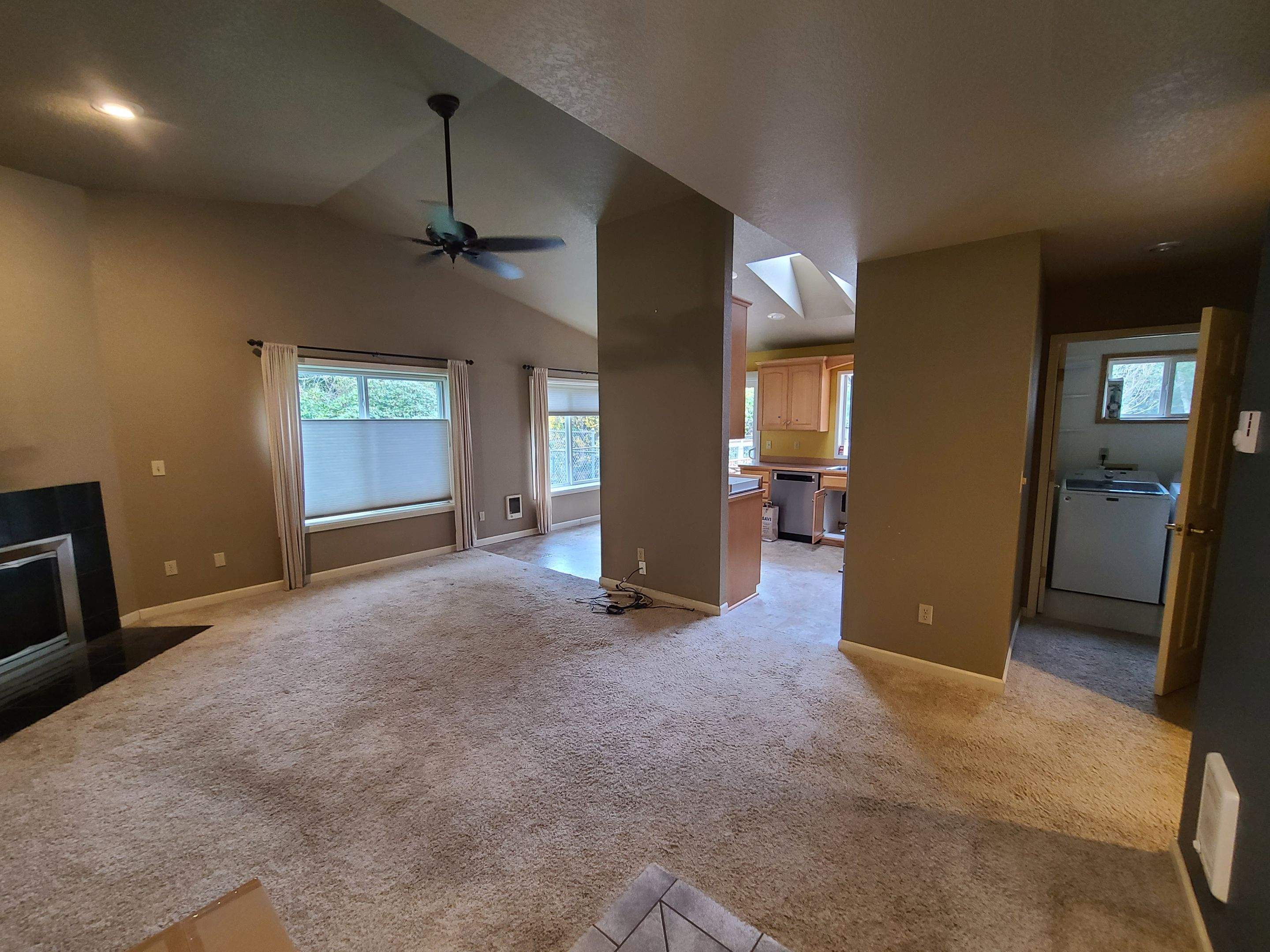 South Everett Remodel by LinMak Construction