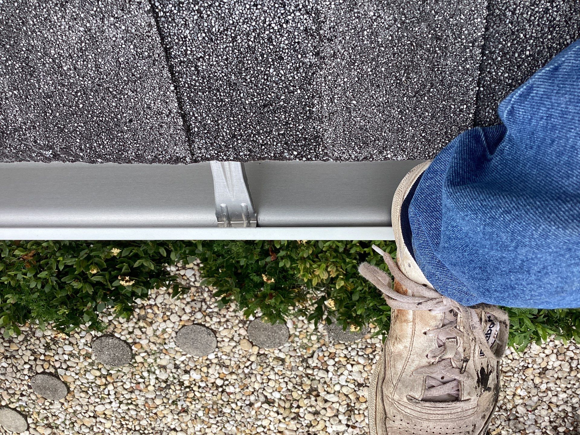Aluminum Seamless Gutters and new Splash Guard Gutters in Fort Myers by Gutter Professors