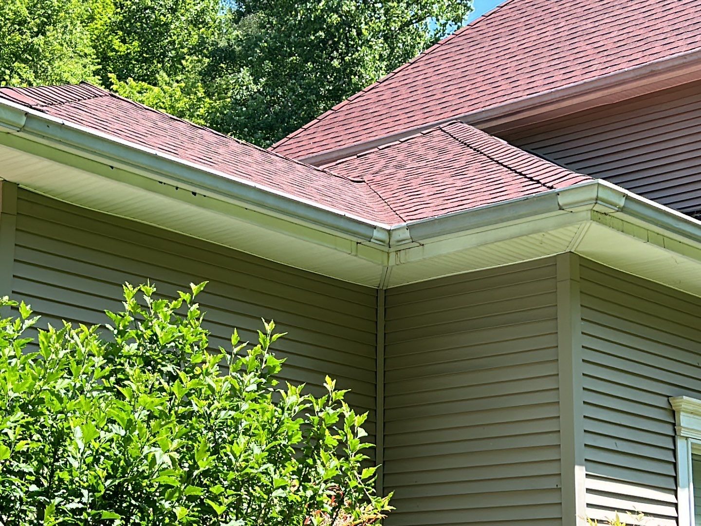 Residential Roofing Installation using Performance Shingles by Mr. Roofer