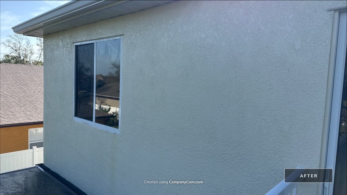 Barrington Ridge 2-Story House & Driveway Cleaning – Before & After Transformation! by Sunshine AquaWash