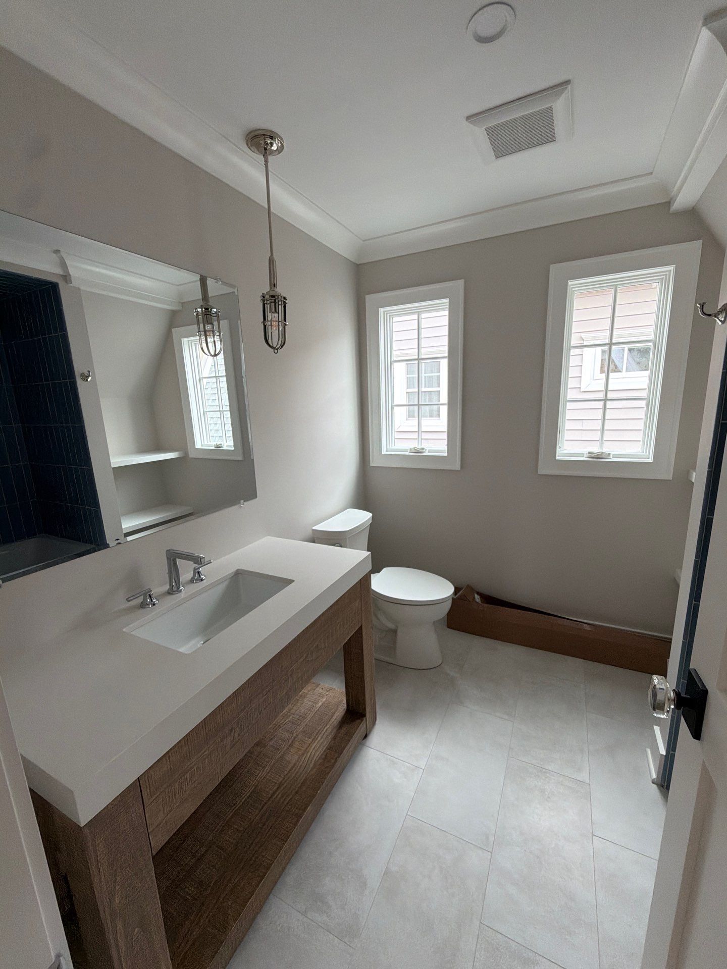 Interior Transformation by Pure Incs