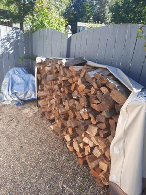 Firewood Delivery  using Seasoned Firewood