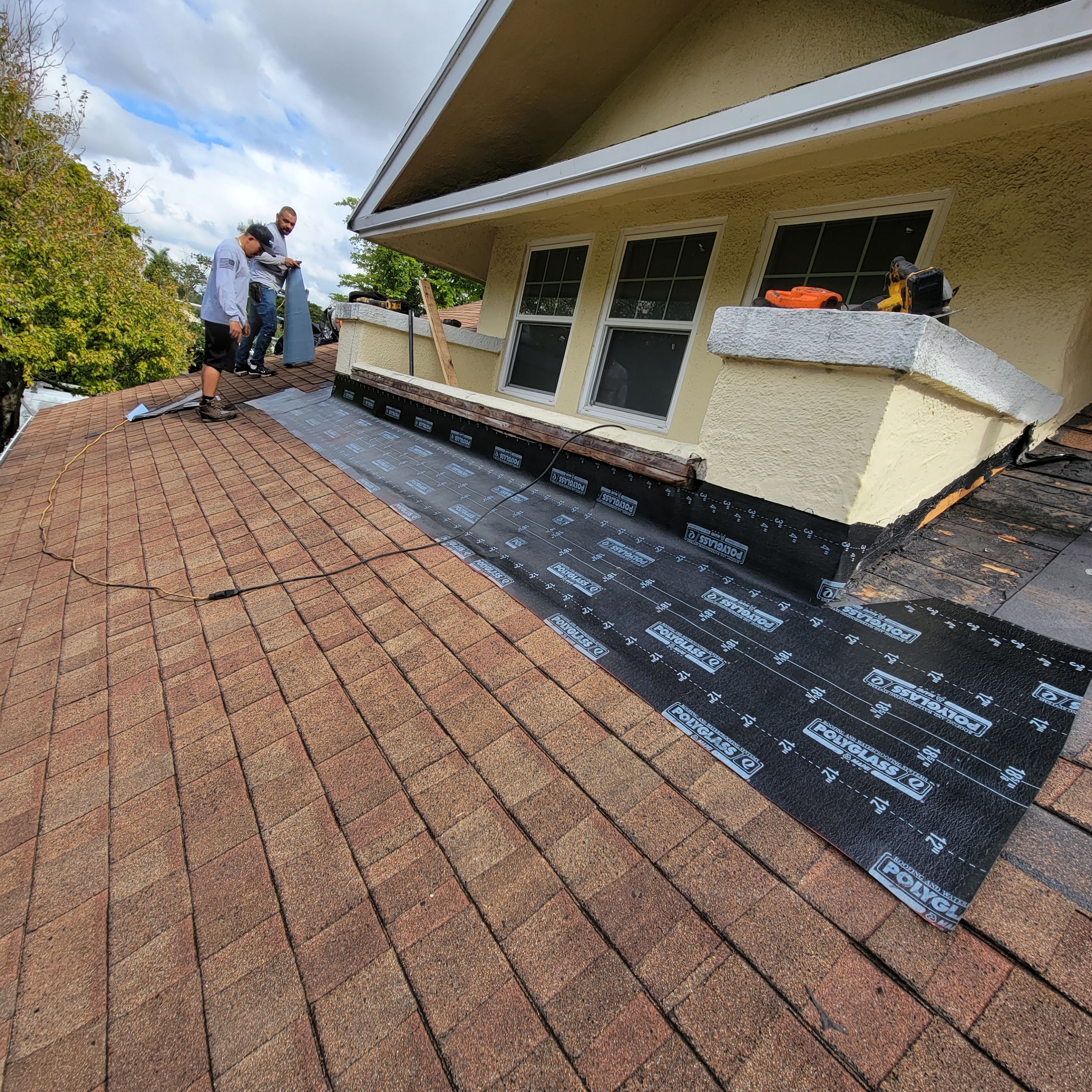 NE 5th Ave, Pompano Beach, FL by G&J Roofing 