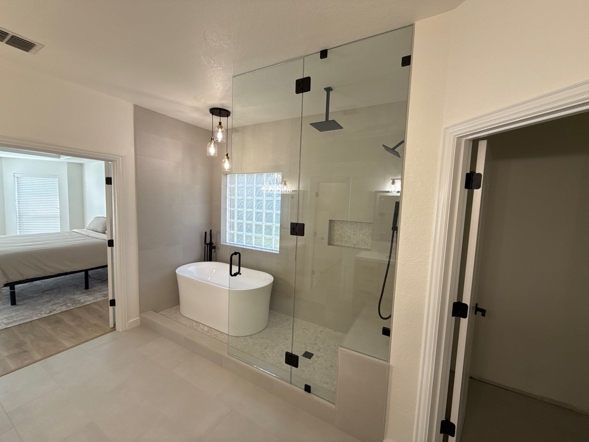 Unique Frameless Shower by Richardson Glass & Mirror