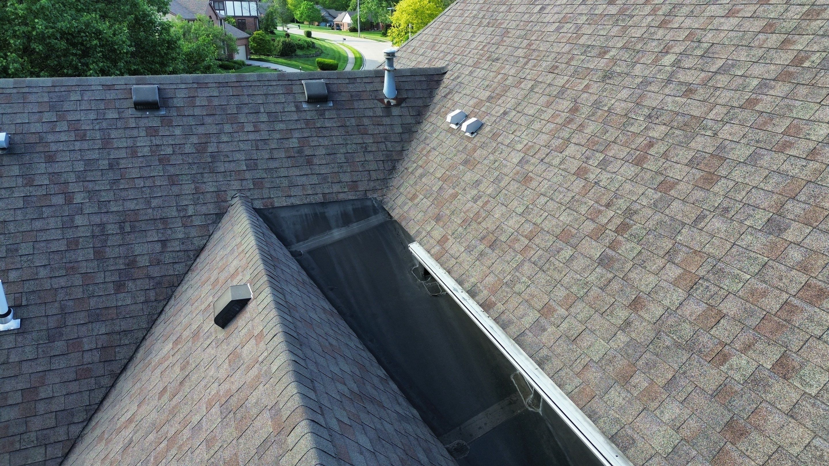 Residential Roofing Installation using Timberline HDZ Shingles - Cedar Falls by RoofX 