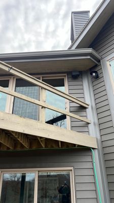 Siding Installation using Norandex Polar Wall Plus Siding, Window Wraps