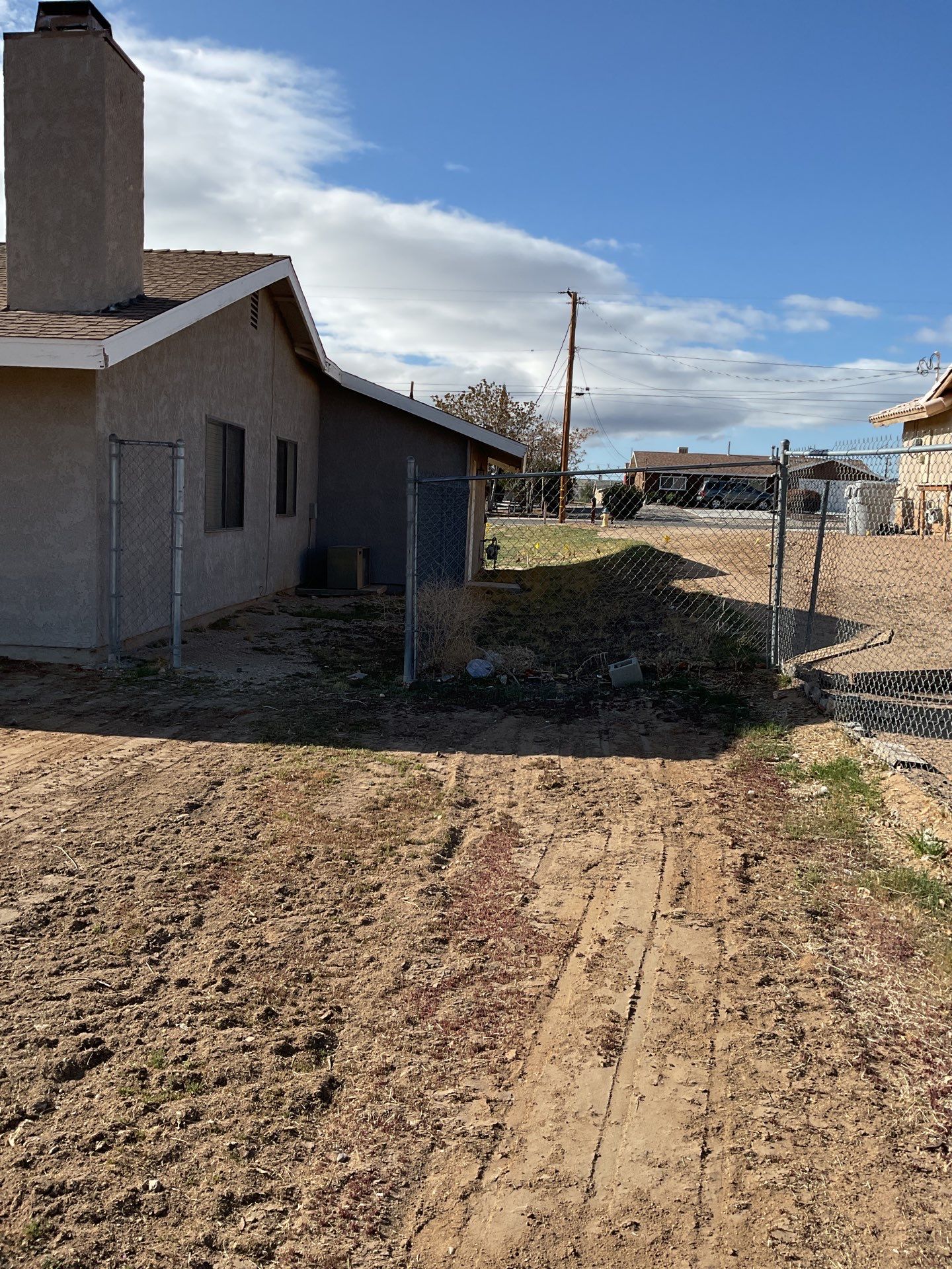Fence Installation using Vinyl by Fence Guys Inc. 