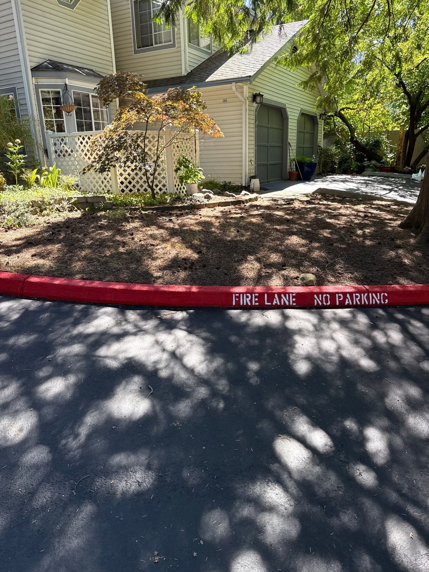 Curb Repaint | Seattle  by Jireh Asphalt & Concrete Inc 