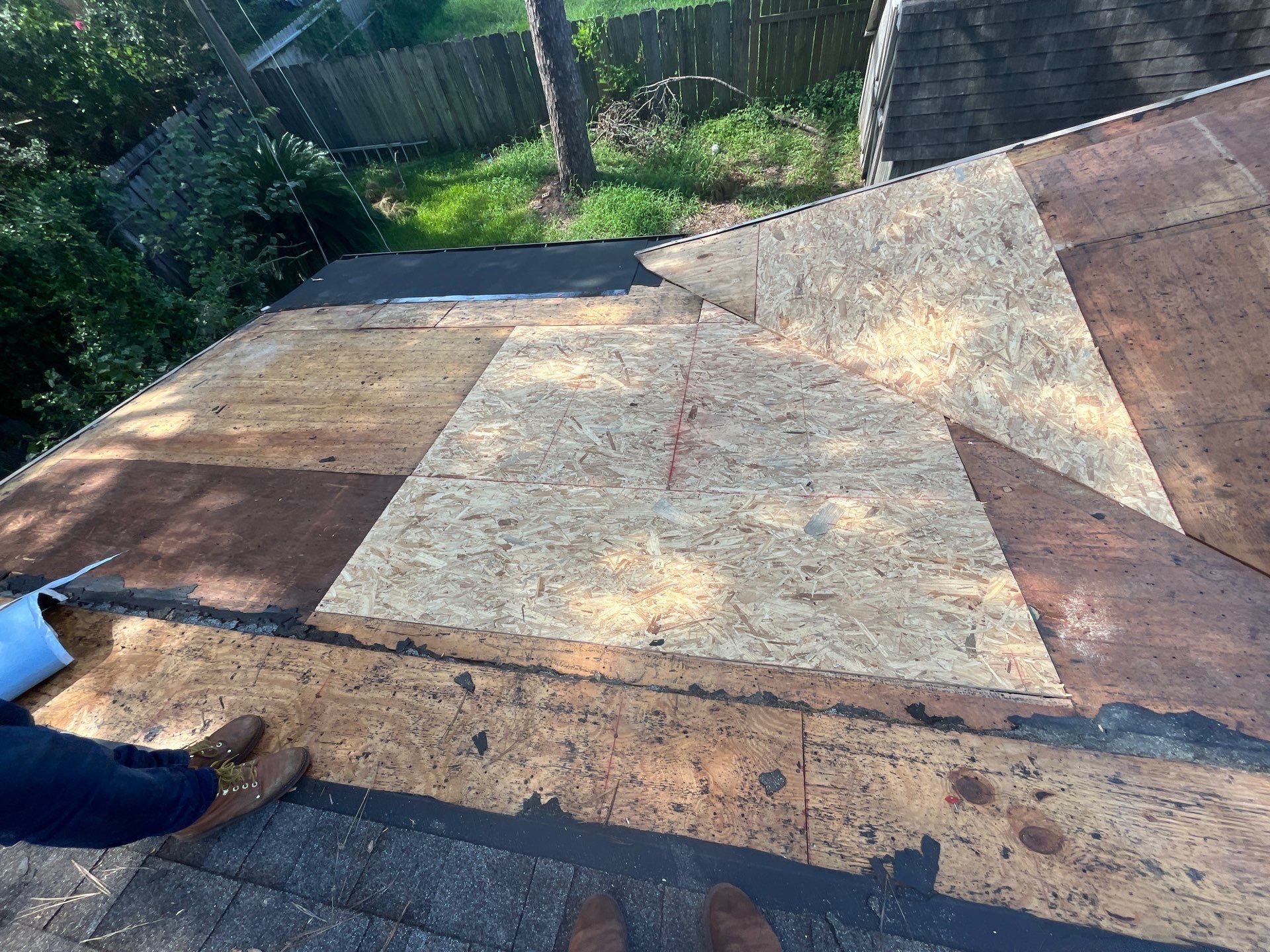 Residential Roofing Installation using Owen's Corning Duration (Lifetime) Shingles by Roof Repair Company