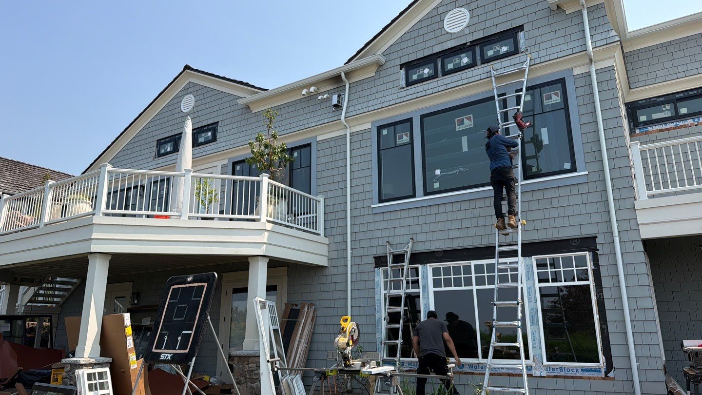 Custom Andersen 100 Series Window and Entry Door Installation in Issaquah by Emerald City Energy 