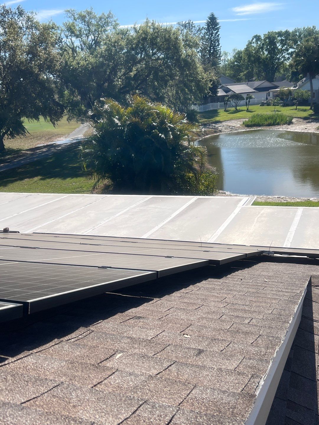 Owens Corning Designer Series (Summer Harvest) by RoofGuru AI LLC