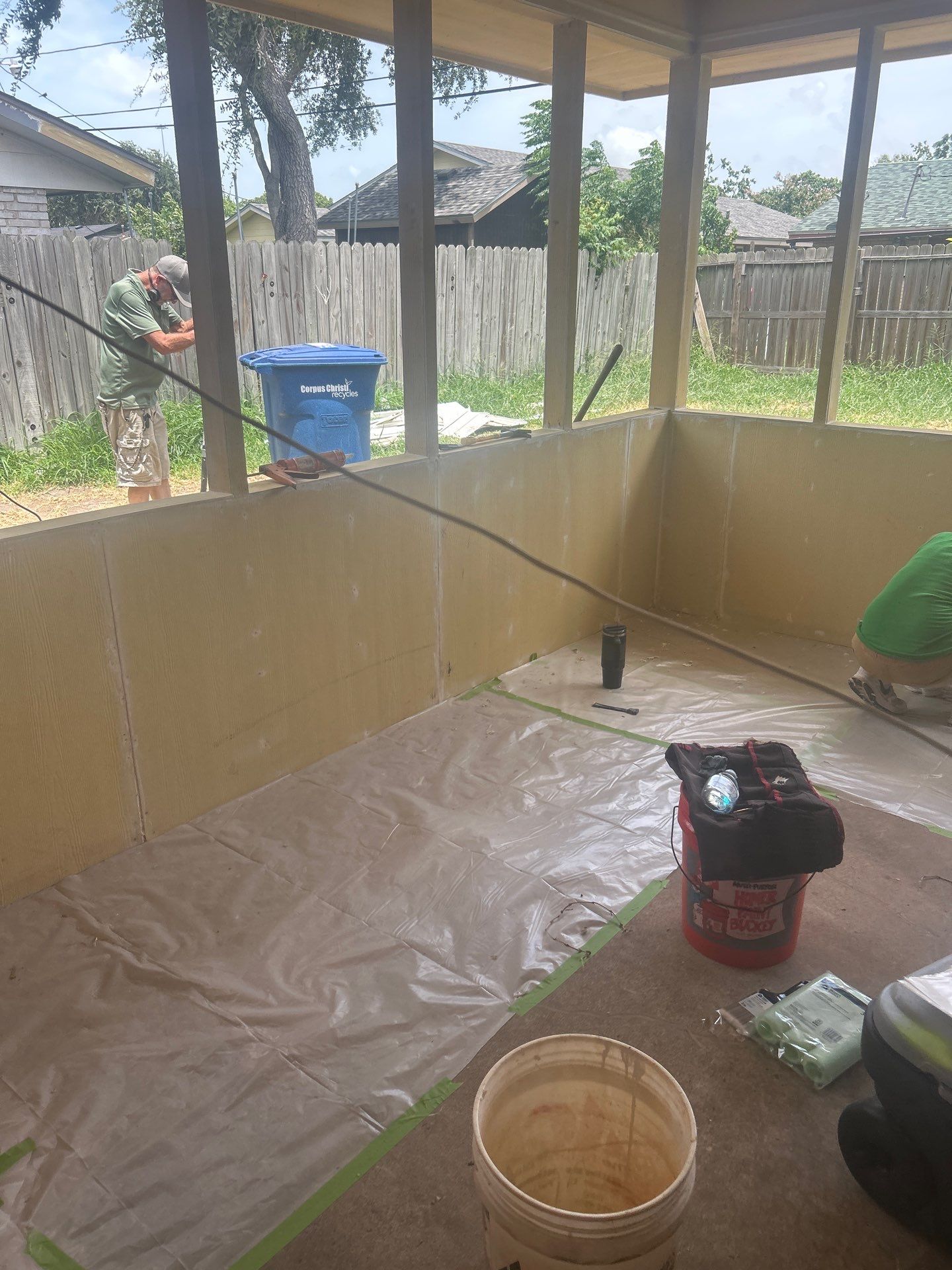 Screened in, on Spicewood by Bayfront Roofing and Construction
