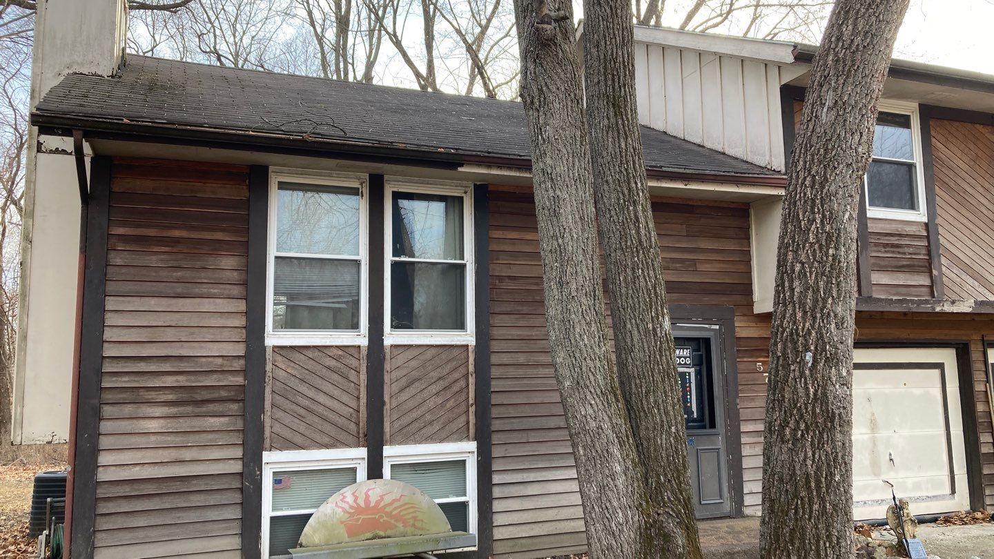 Siding Installation and Roof install with OC Oakridge by EEC  Windows, Siding & Roofing 