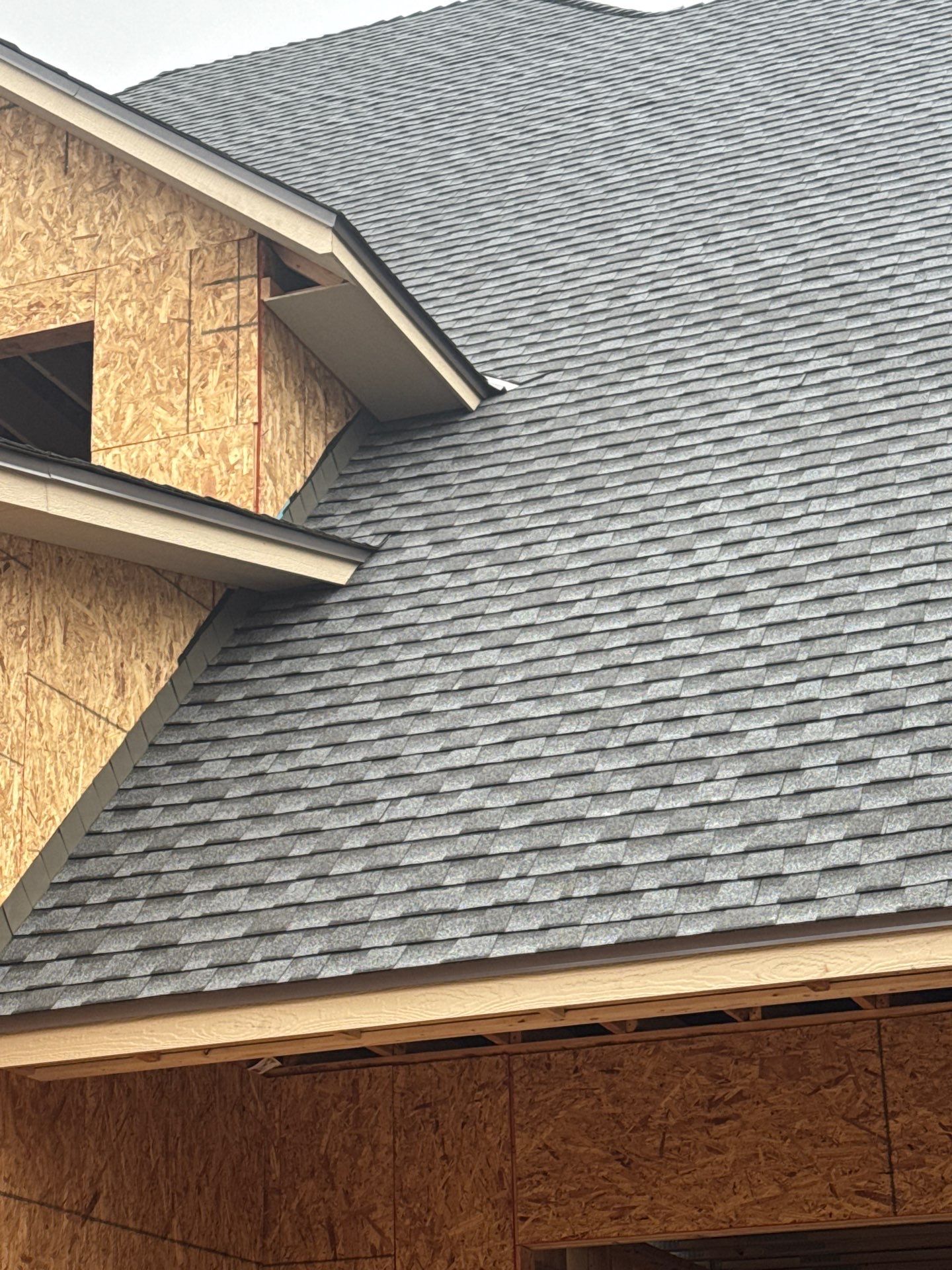 New Construction Roofing in Oklahoma City, OK by 5Coat Roofing & Construction