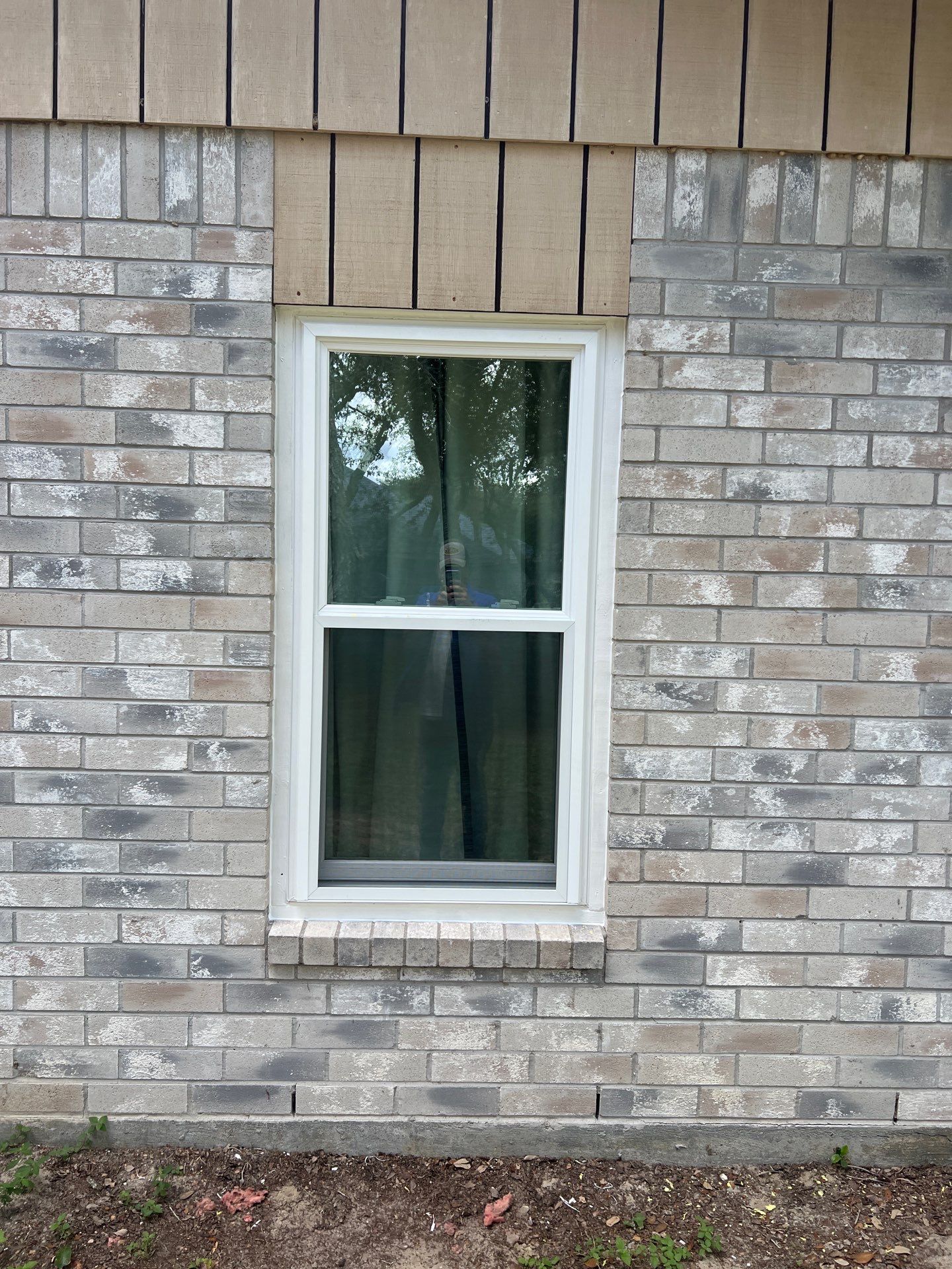 Bay Bay Old Windows by Bayfront Roofing and Construction