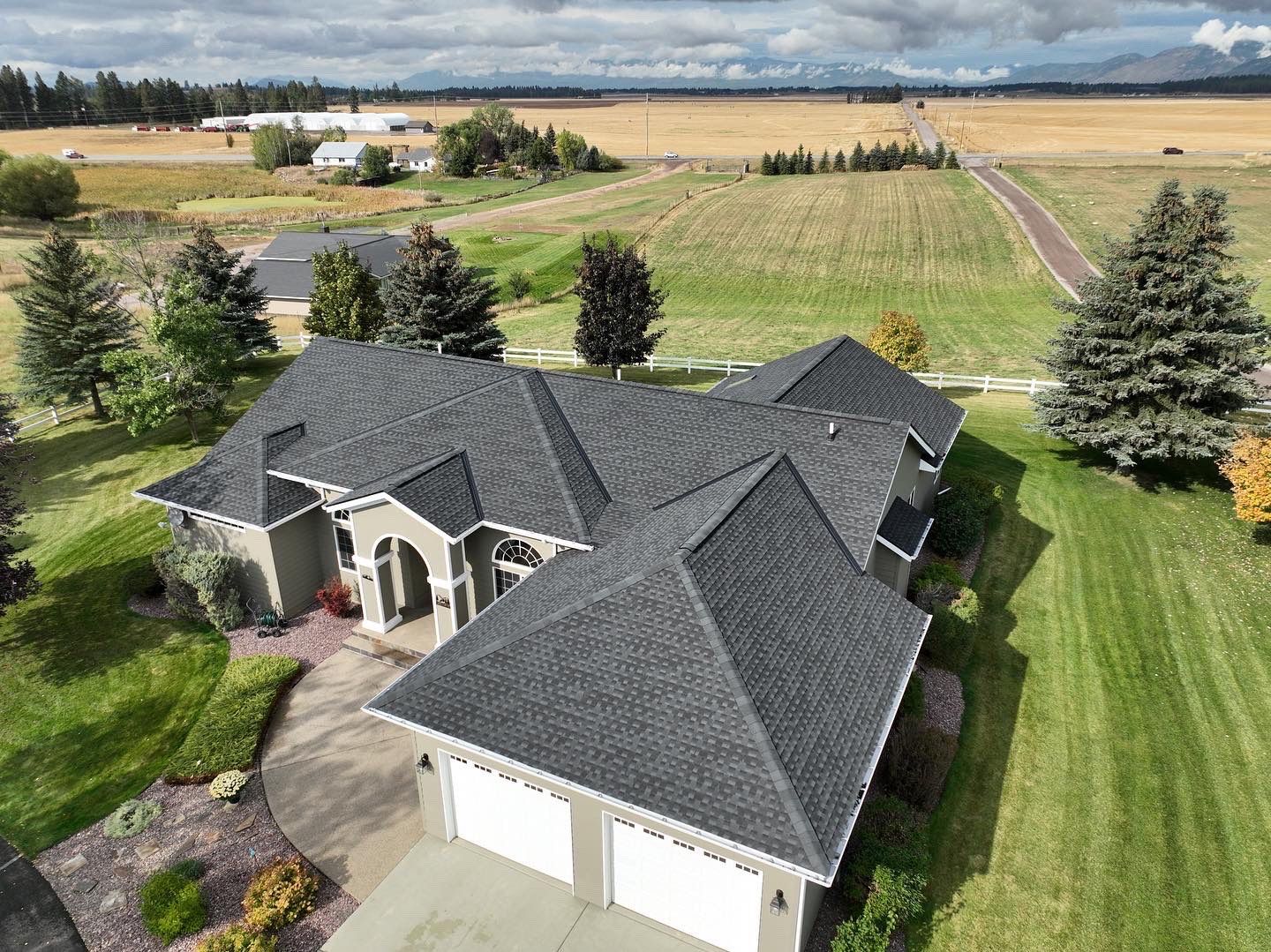 GAF Timberline HDZ - Charcoal by Montana Roofing Solutions