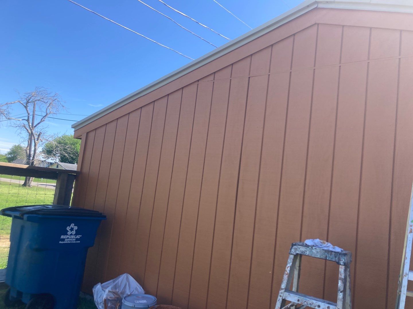 Vinyl to Hardie by Bayfront Roofing and Construction