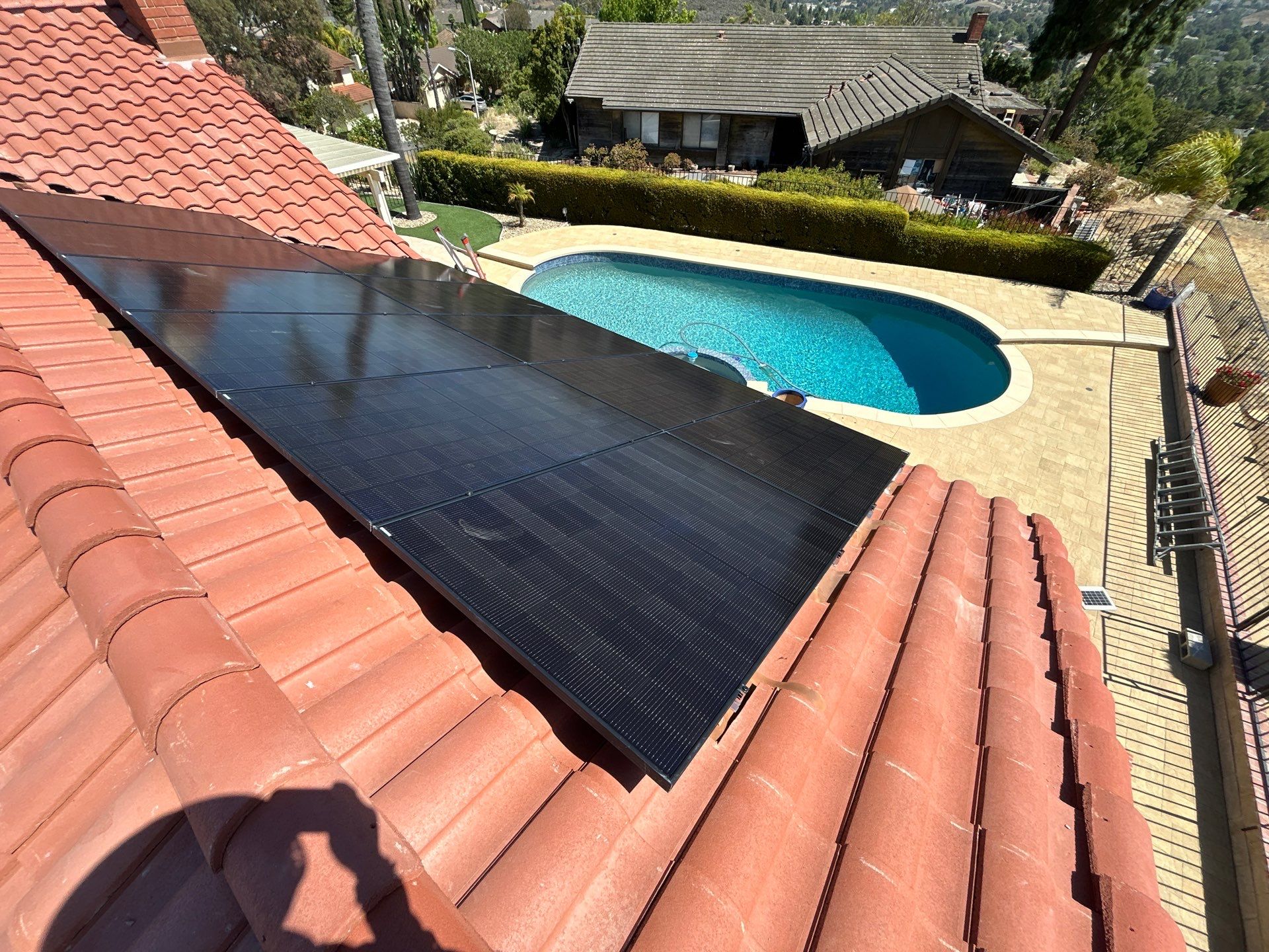 Solar Energy System and Tesla Powerwall Installation in Thousand Oaks by AWS Solar