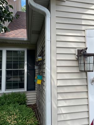 Turtle Shell gutter protection installation in Oswego, IL 60543, photograph 3