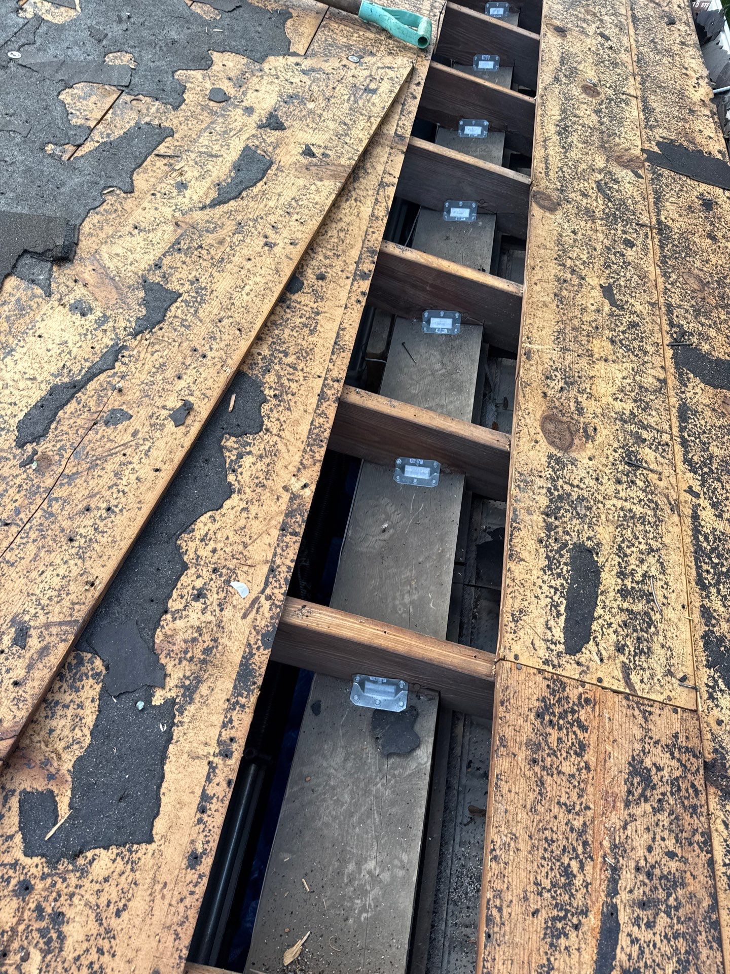 Project in St. Petersburg 33713 by Mitchell Roofing Company LLC