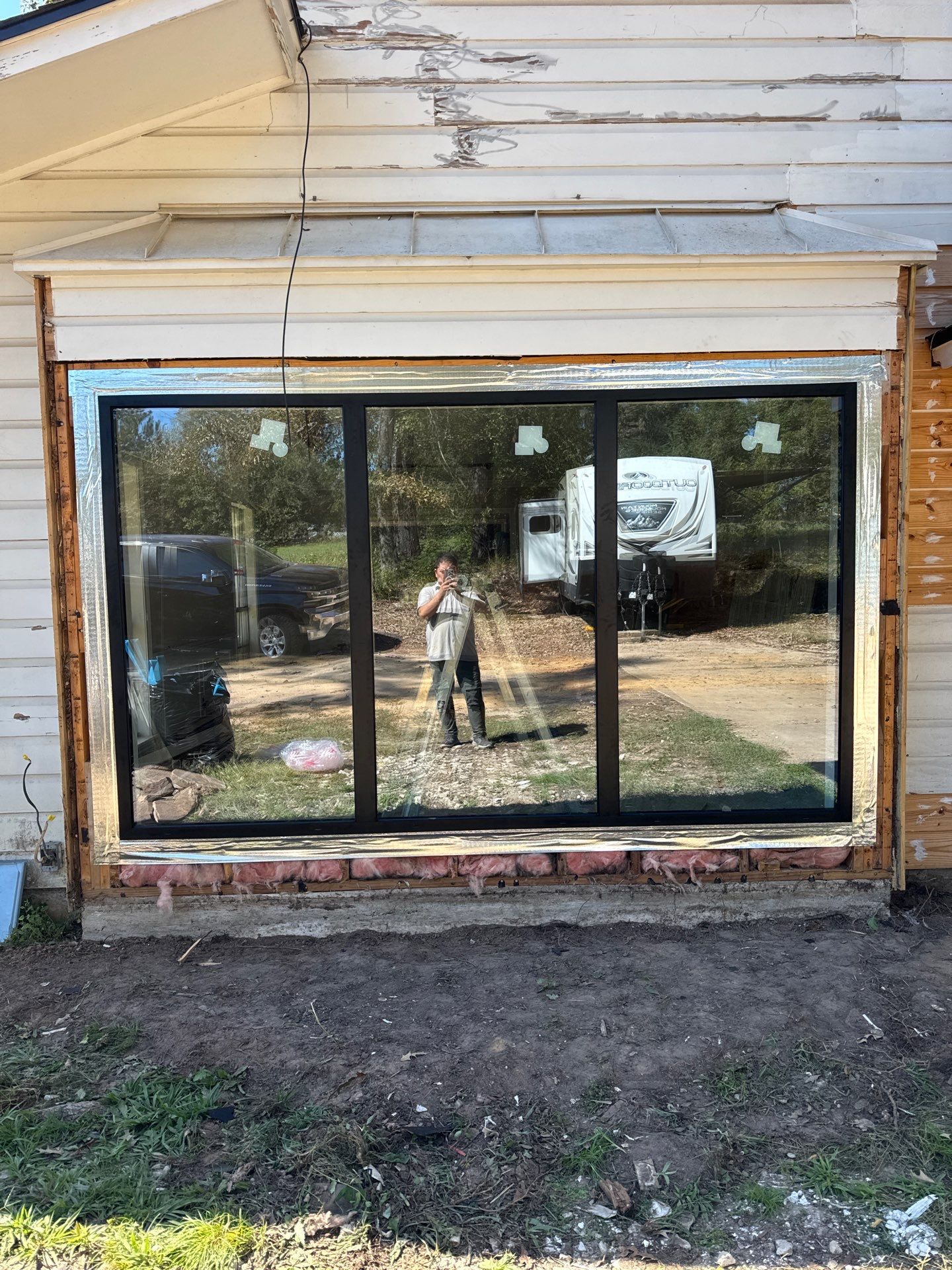 Panoramic Grandeur: 16-Foot Wide Architectural Sliding Door Installation by Tibi Soli LLC
